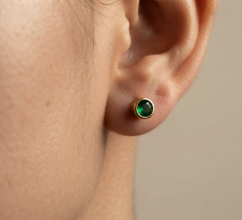 Anti Tarnish Earrings Emerald Round Stud 18K Gold Plated