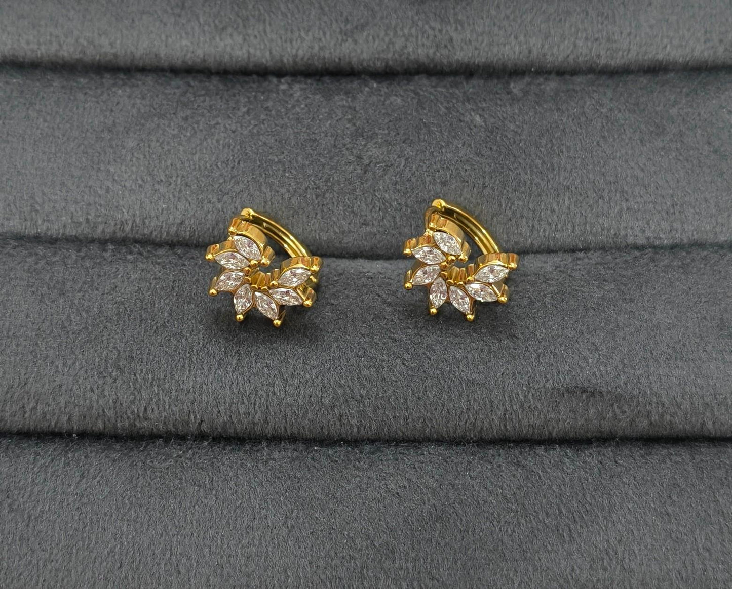 Anti Tarnish Earrings Floral Diamond Hoop 18K Gold Plated