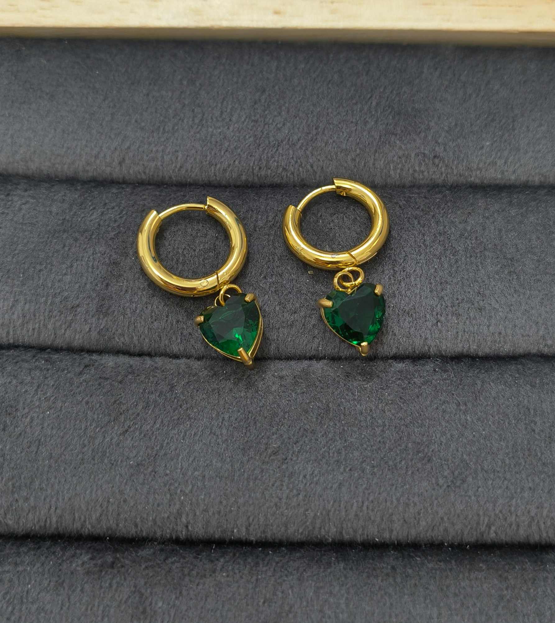 Anti Tarnish Earrings Green Heart Dangler 18K Gold Plated