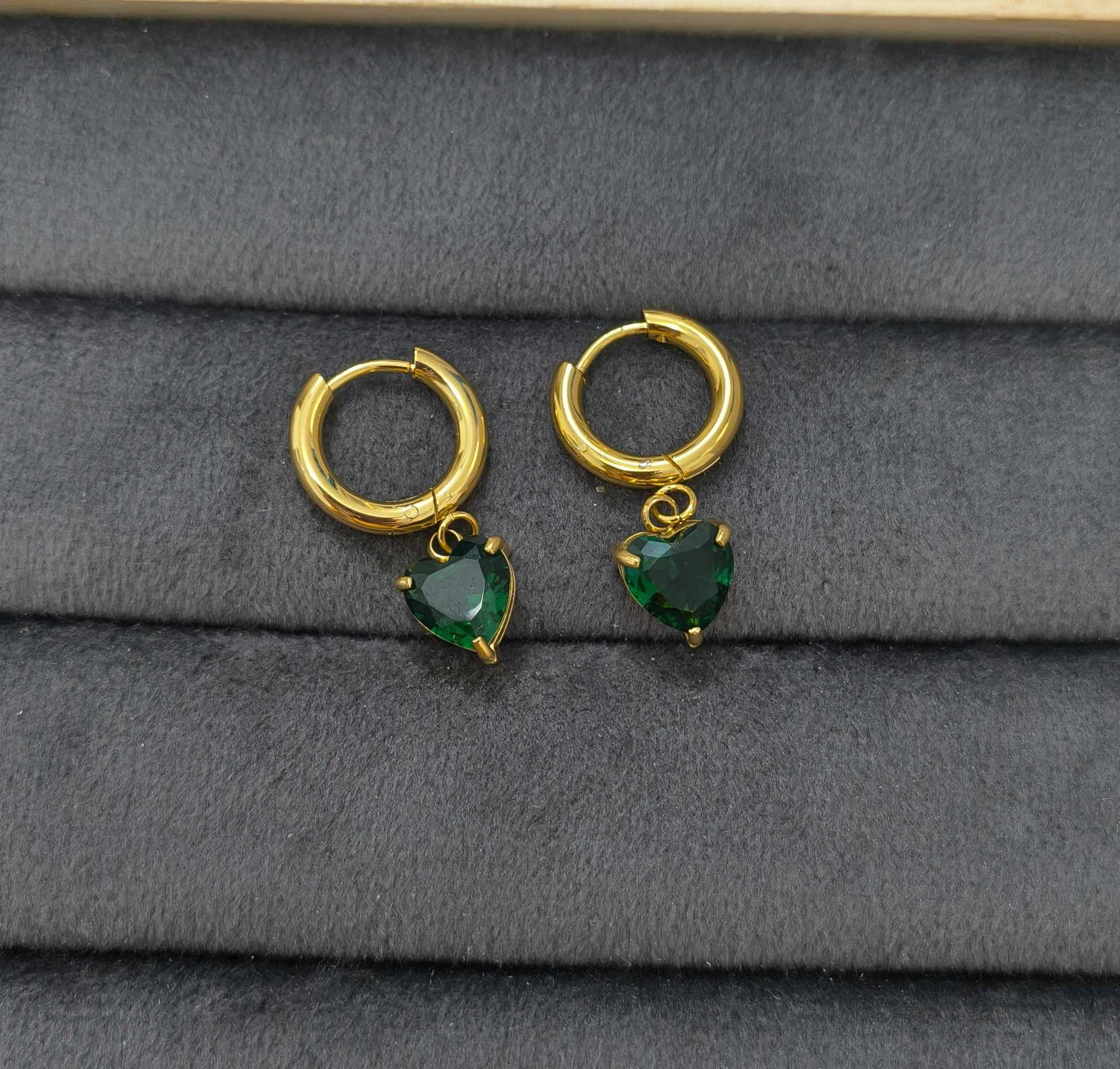 Anti Tarnish Earrings Green Heart Dangler 18K Gold Plated