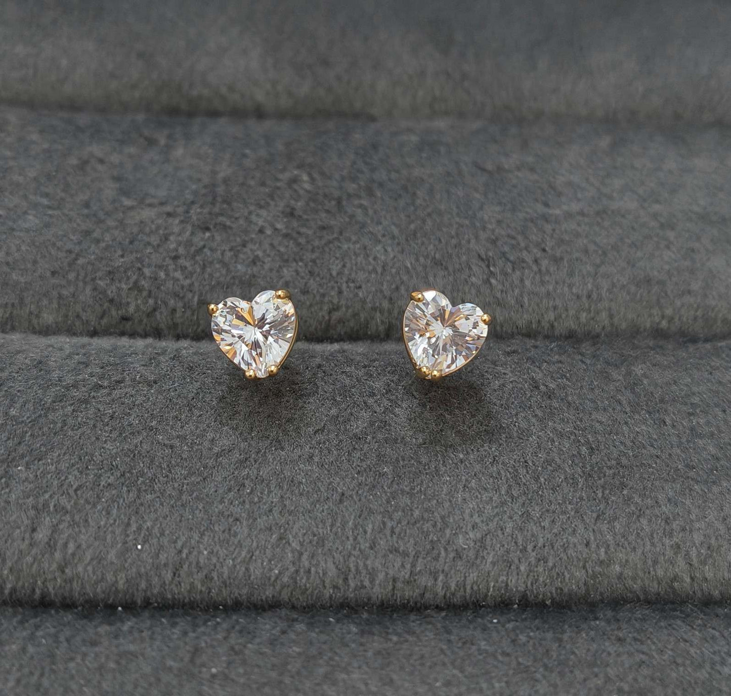Anti Tarnish Earrings Heart Solitaire Stud 18K Gold Plated