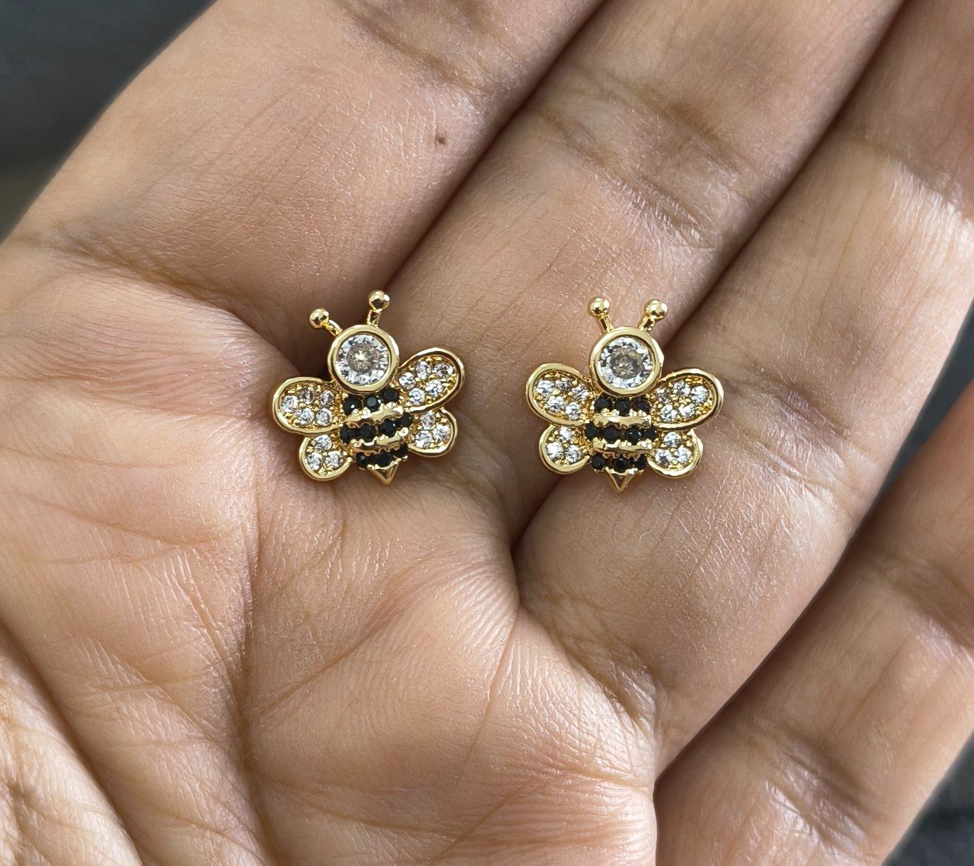 Anti Tarnish Earrings HoneyBee Stud 18K Gold Plated