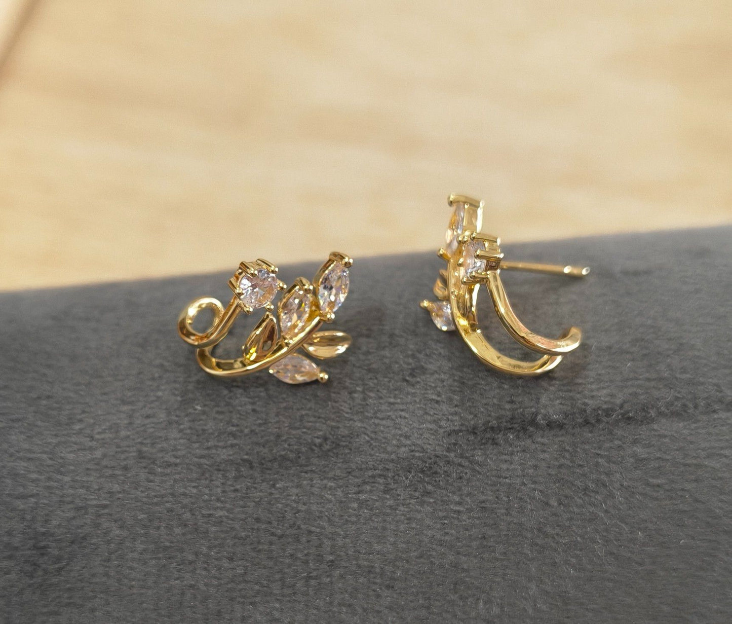 Anti Tarnish Earrings Olive Leaf Stud 18K Gold Plated