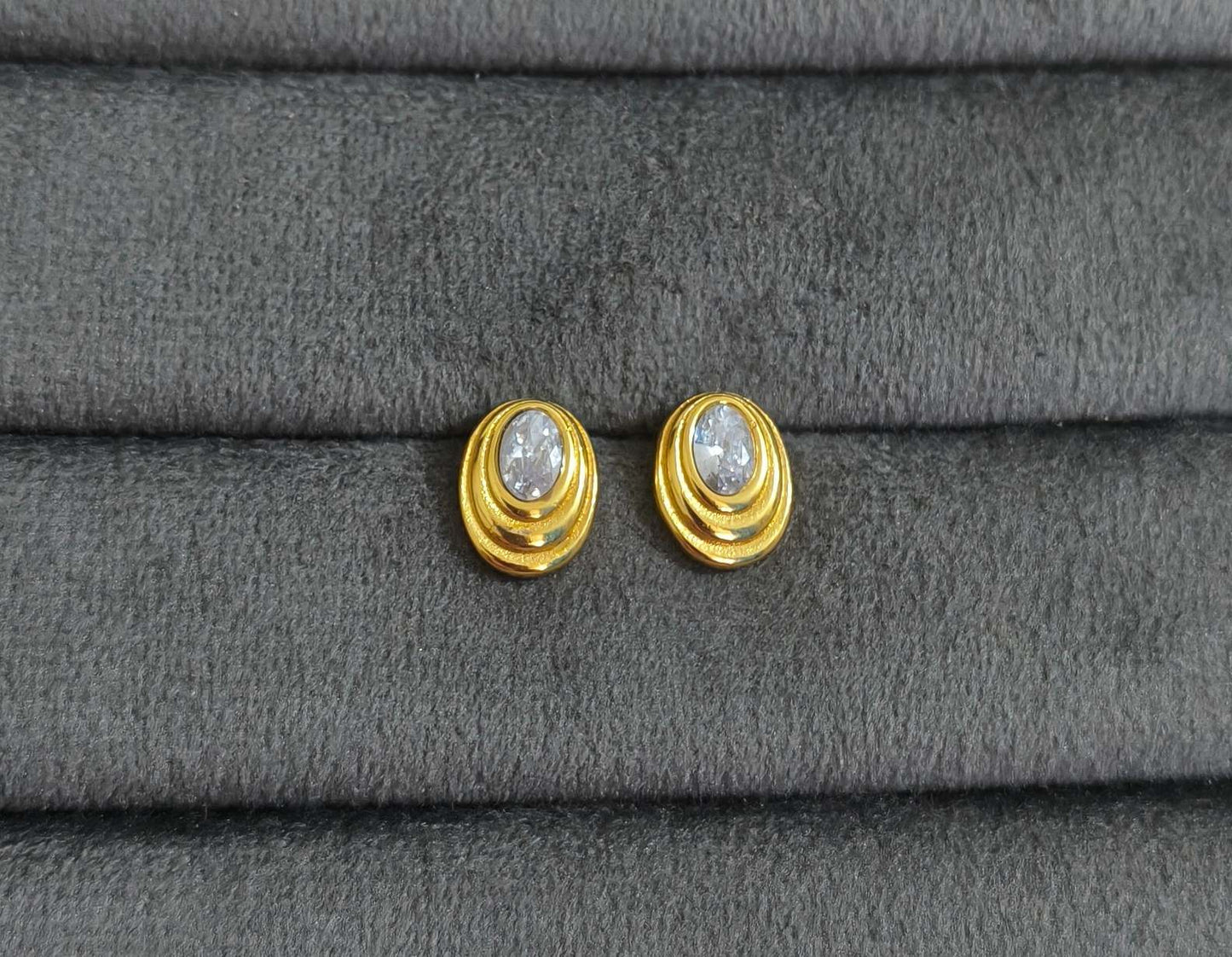 Anti Tarnish Earrings Oval Solitaire Stud 18K Gold Plated