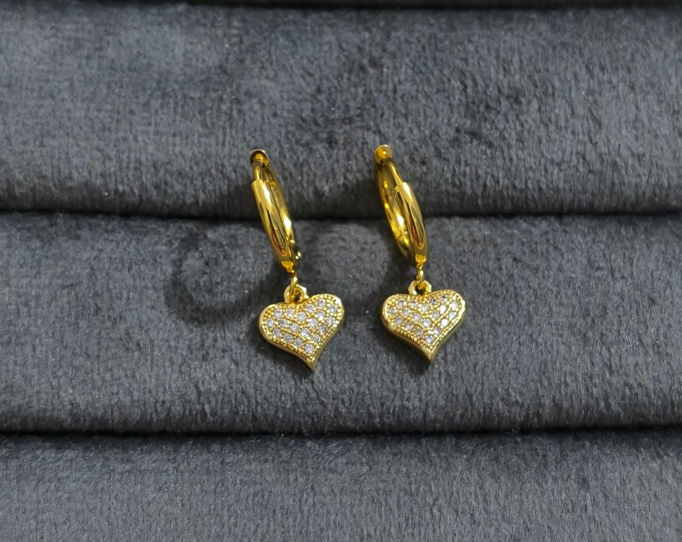 Anti Tarnish Earrings Shiny Heart Hoop 18K Gold Plated