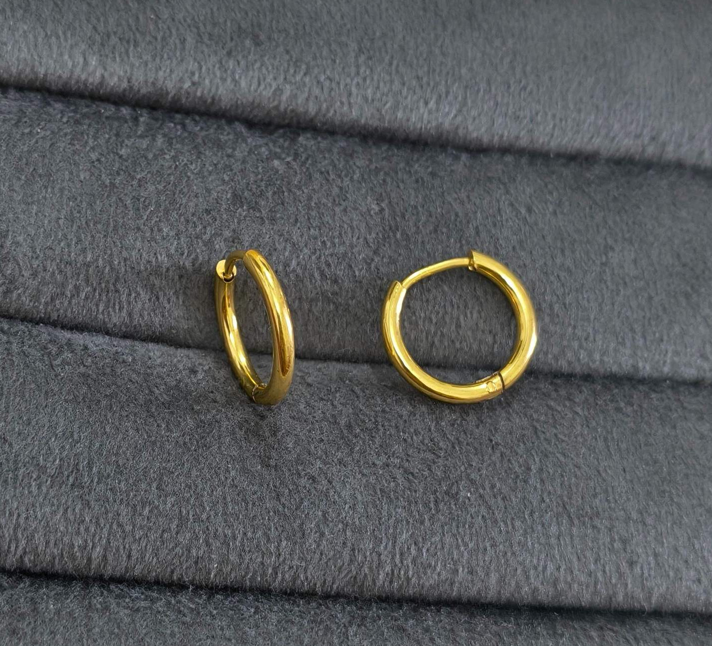 Anti Tarnish Earrings Sleek Hoops 18K Gold Plated