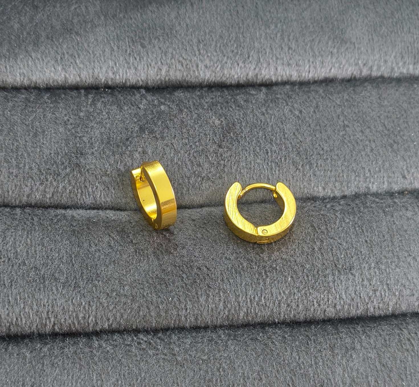 Anti Tarnish Earrings Unisex Hoops 18K Gold Plated