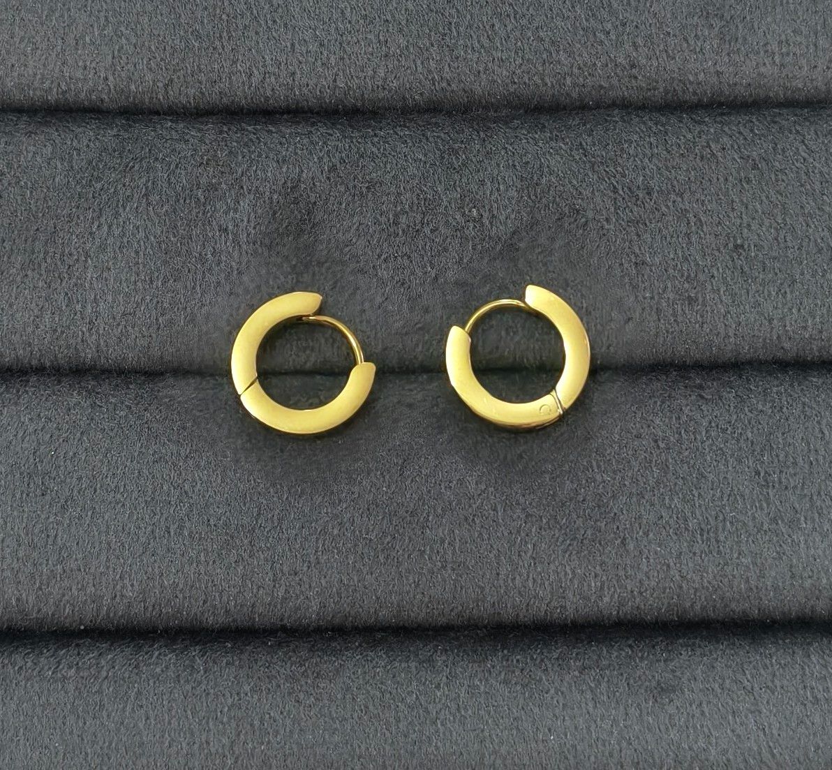Anti Tarnish Earrings Unisex Hoops /Bali 18K Gold Plated