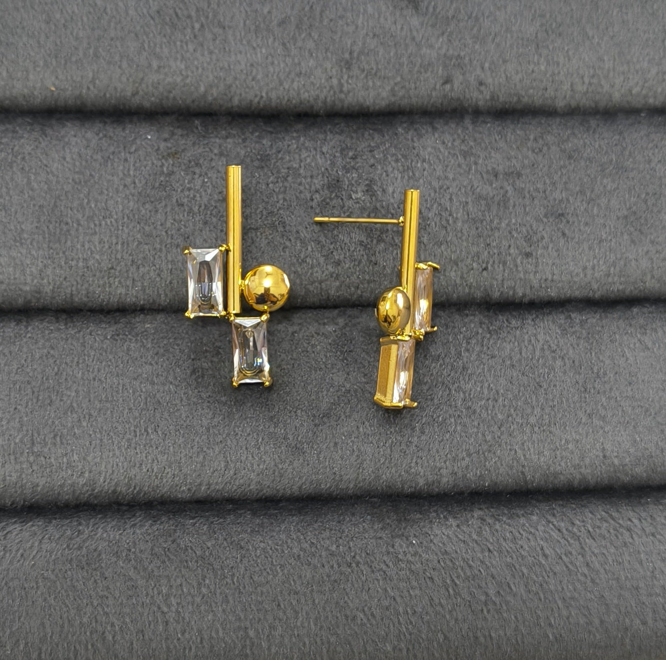 Anti Tarnish Elegant Party Stud Earrings 18K Gold Plated