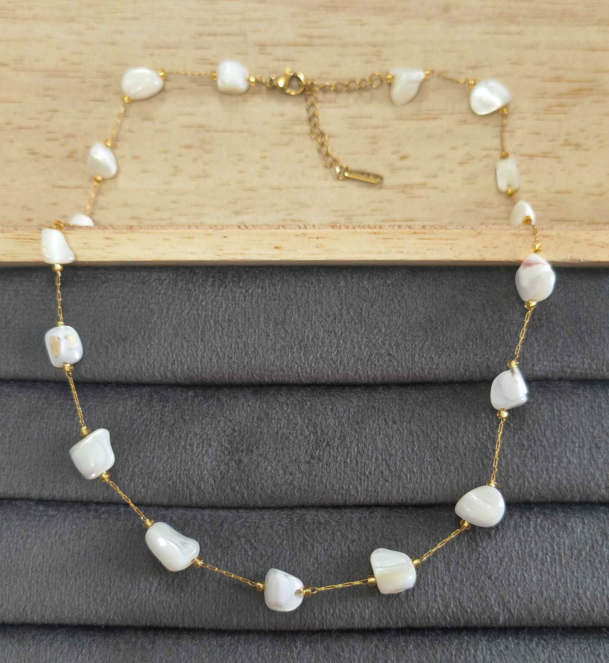 Anti Tarnish Elegant White Stone Necklace 18K Gold Plated