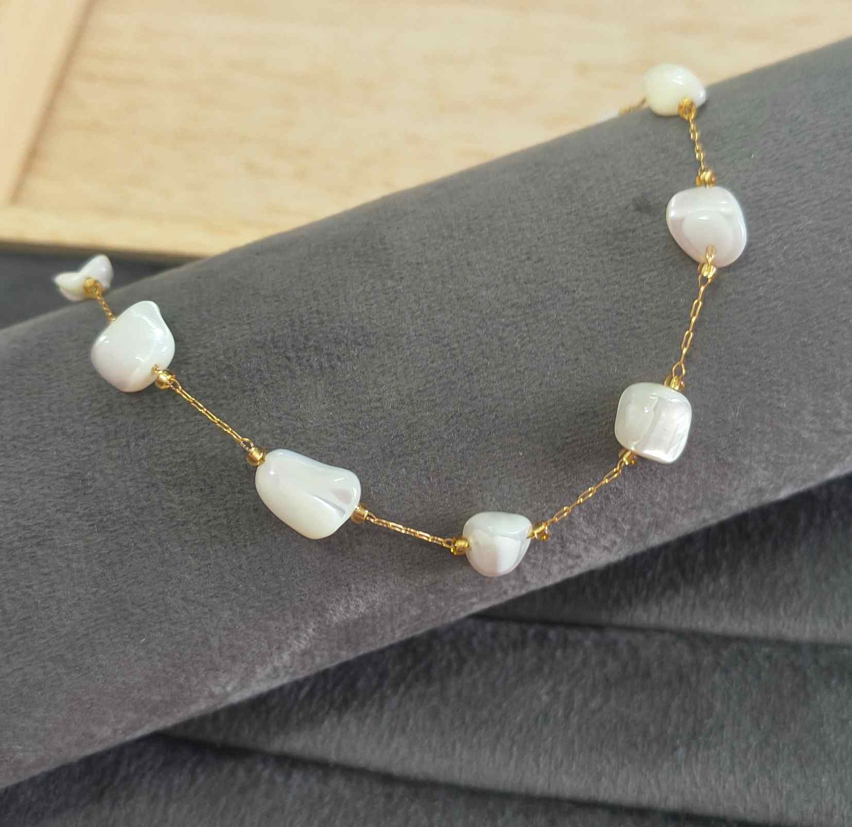 Anti Tarnish Elegant White Stone Necklace 18K Gold Plated