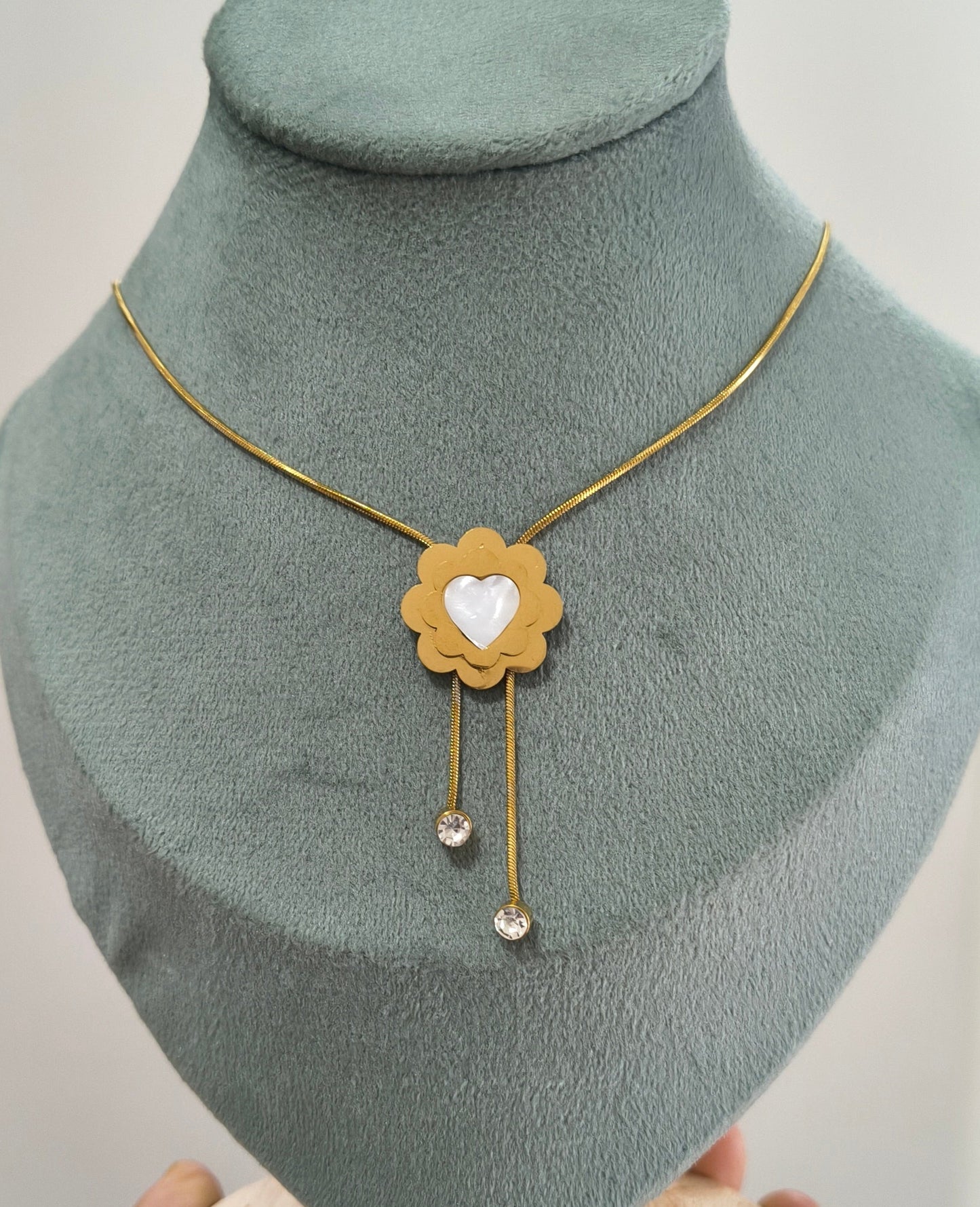 Anti Tarnish Floral Diamond Drop Necklace 18K Gold Plated