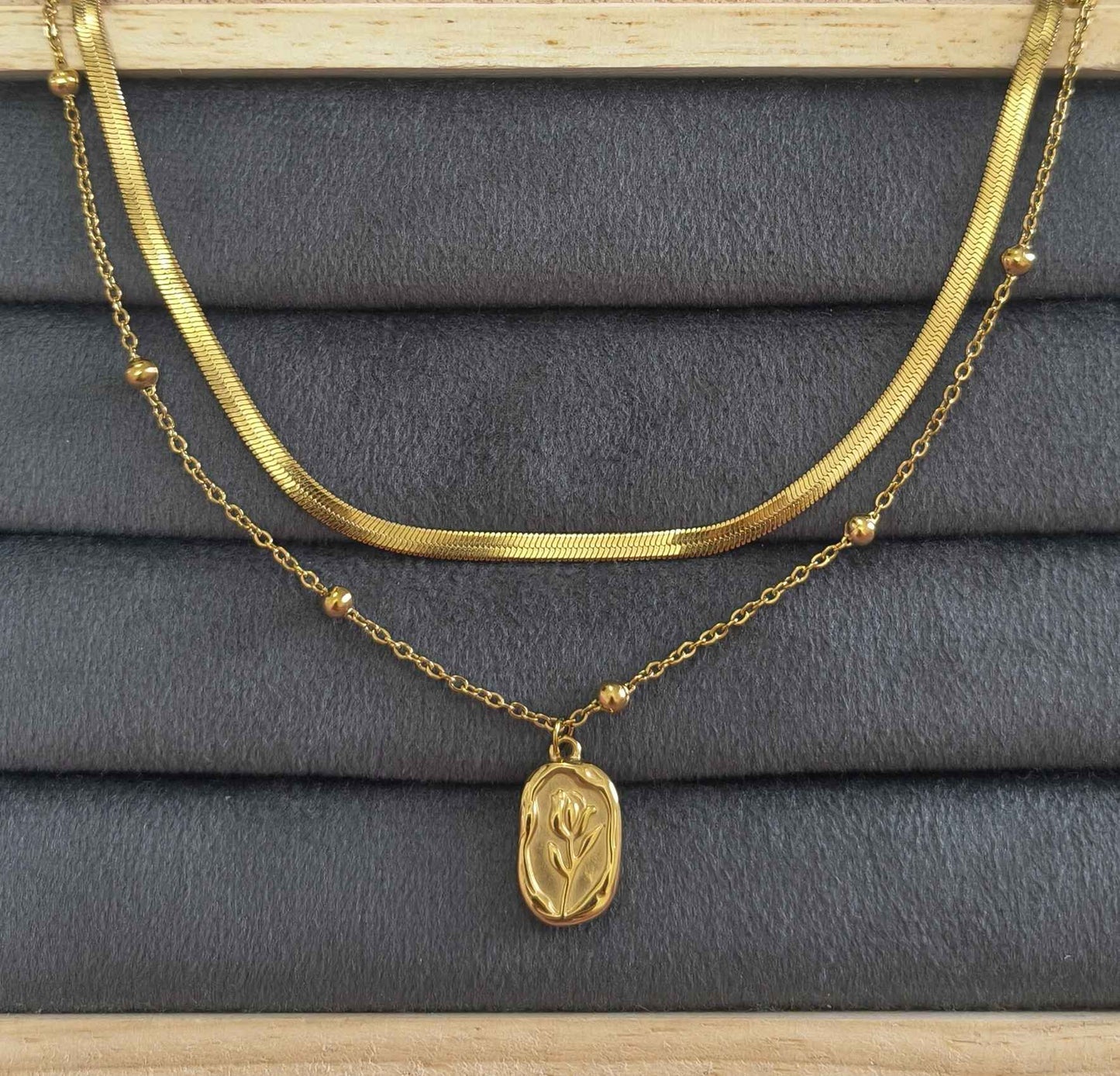 Anti Tarnish Floral Pendant Layered Necklace 18K Gold Plated