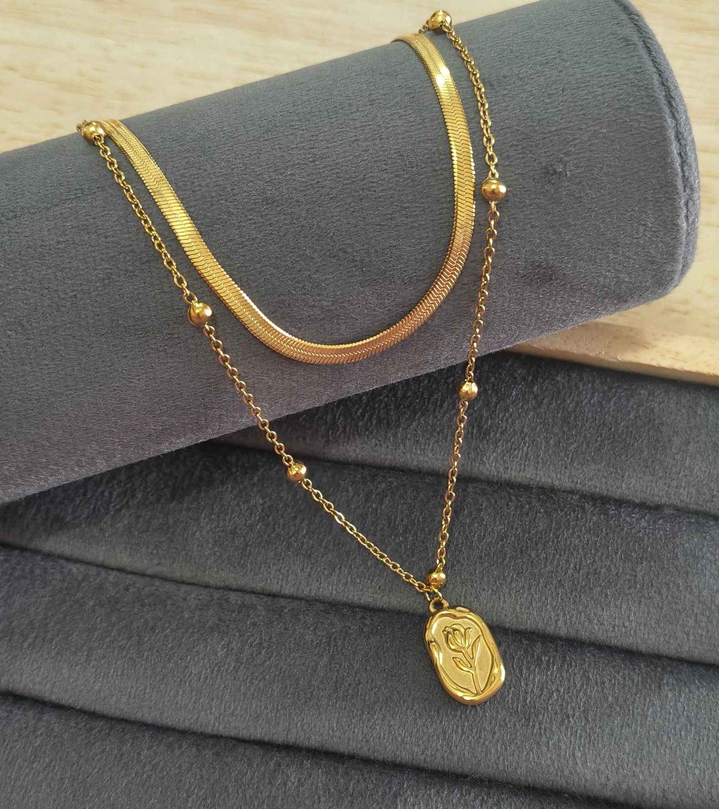 Anti Tarnish Floral Pendant Layered Necklace 18K Gold Plated