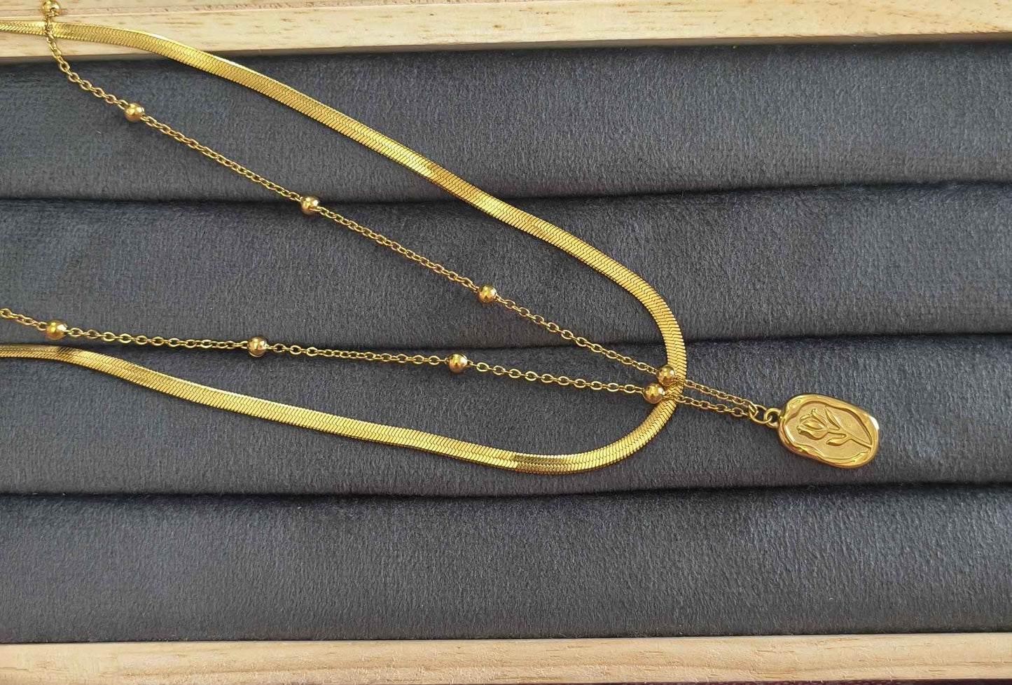 Anti Tarnish Floral Pendant Layered Necklace 18K Gold Plated