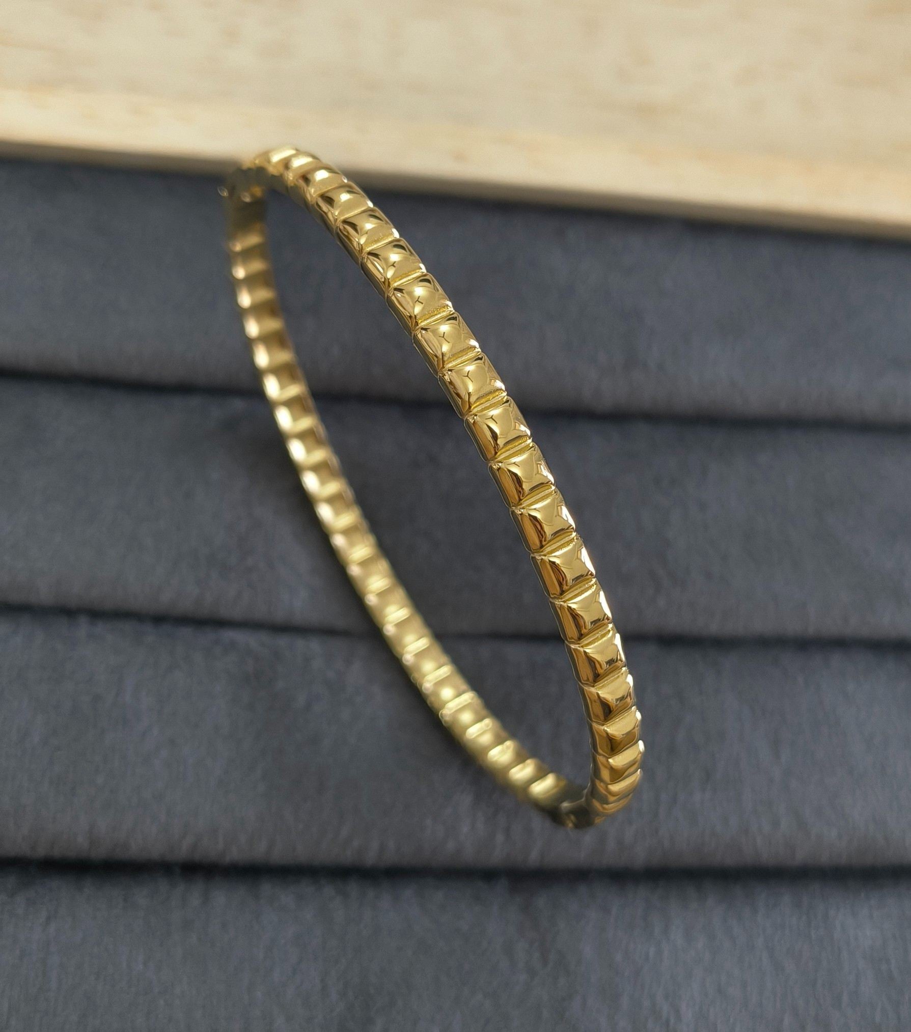 Anti Tarnish Geometric Texture Bracelet 18K Gold Plated