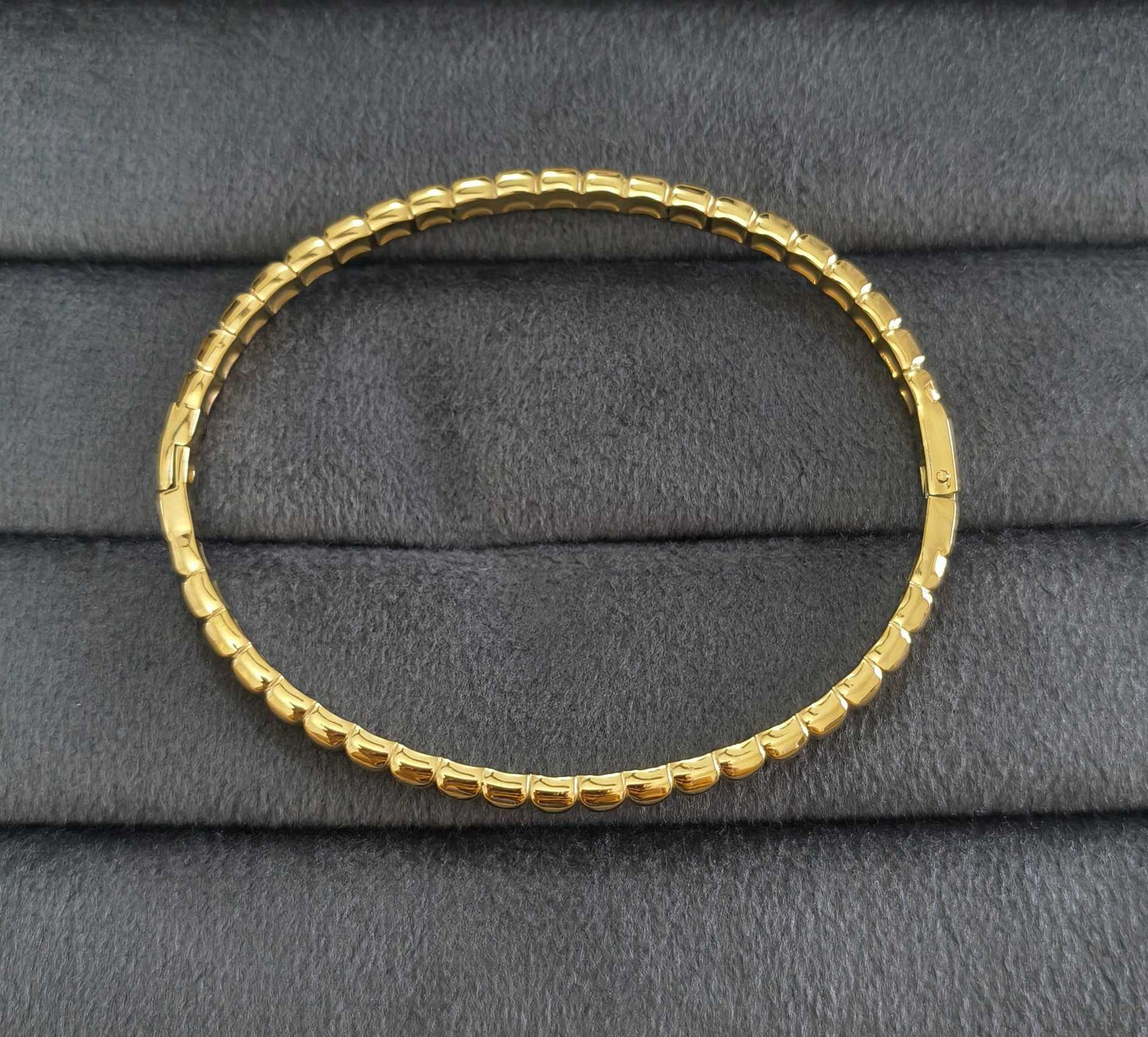 Anti Tarnish Geometric Texture Bracelet 18K Gold Plated