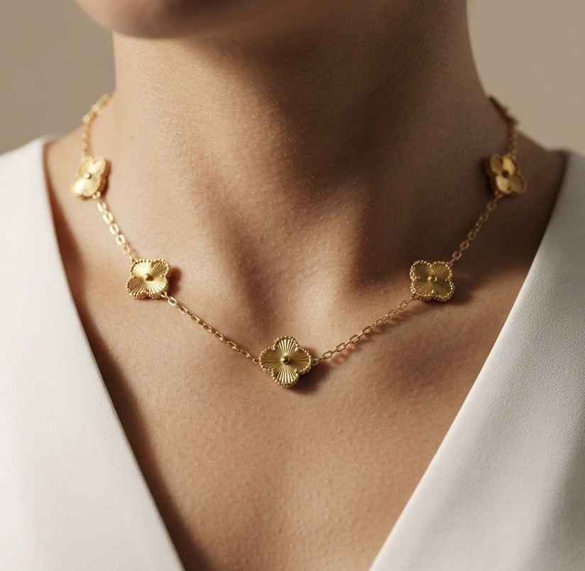 Anti Tarnish Golden Clover Chain Necklace 18K Gold Plated