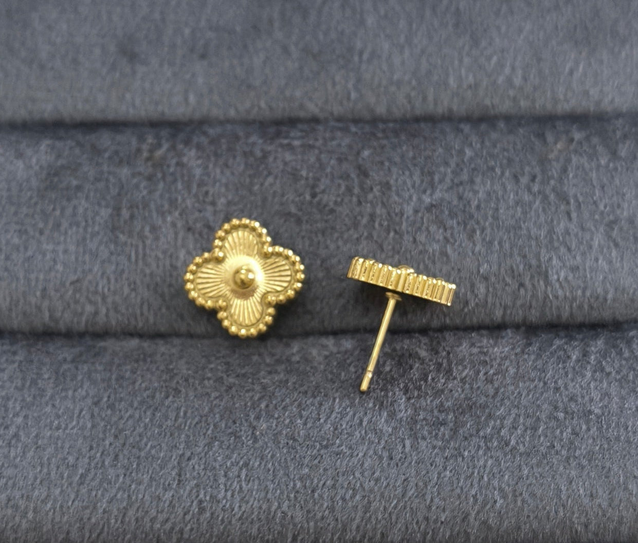 Anti Tarnish Golden Clover Stud Earrings 18K Gold Plated