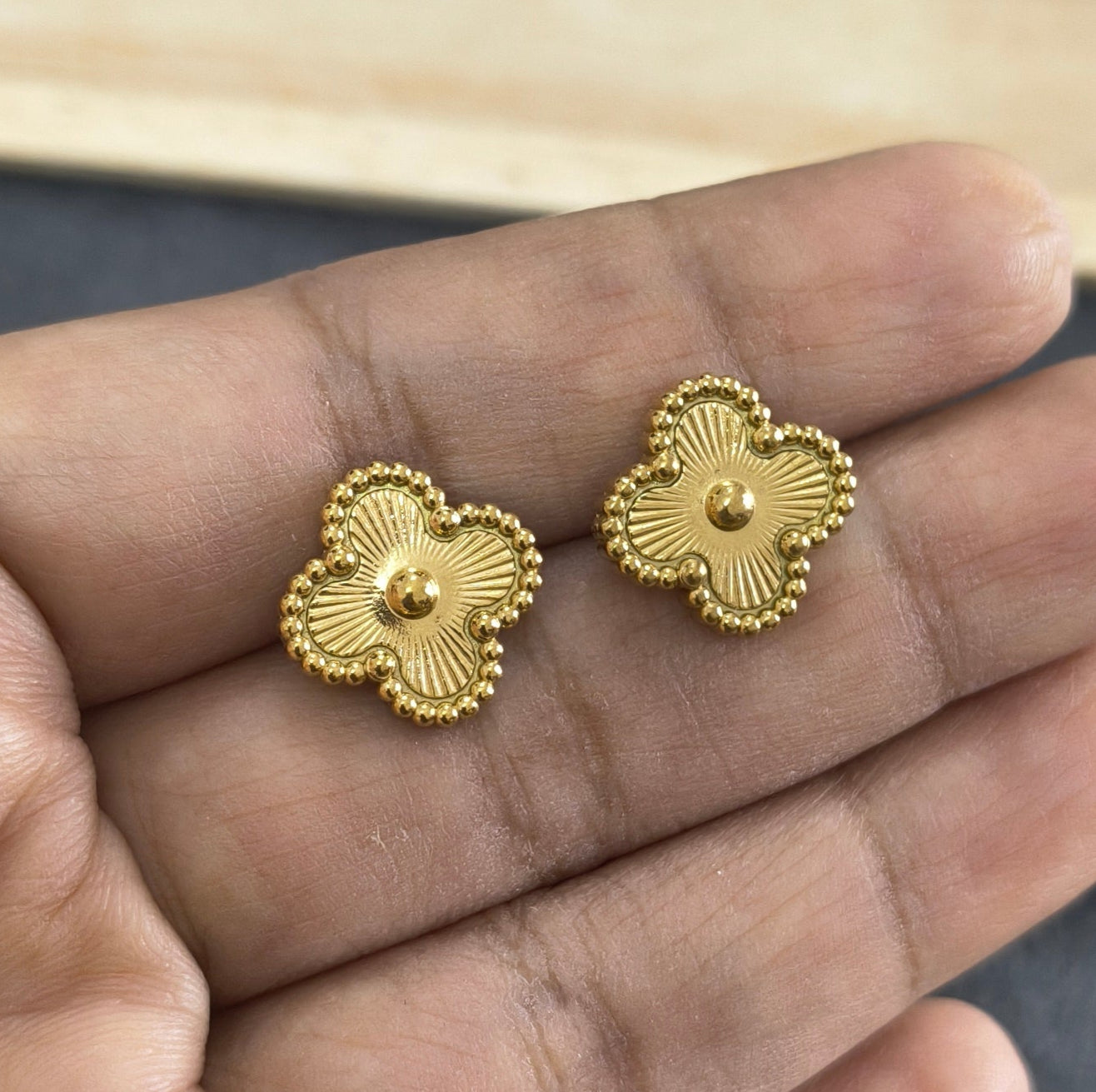 Anti Tarnish Golden Clover Stud Earrings 18K Gold Plated