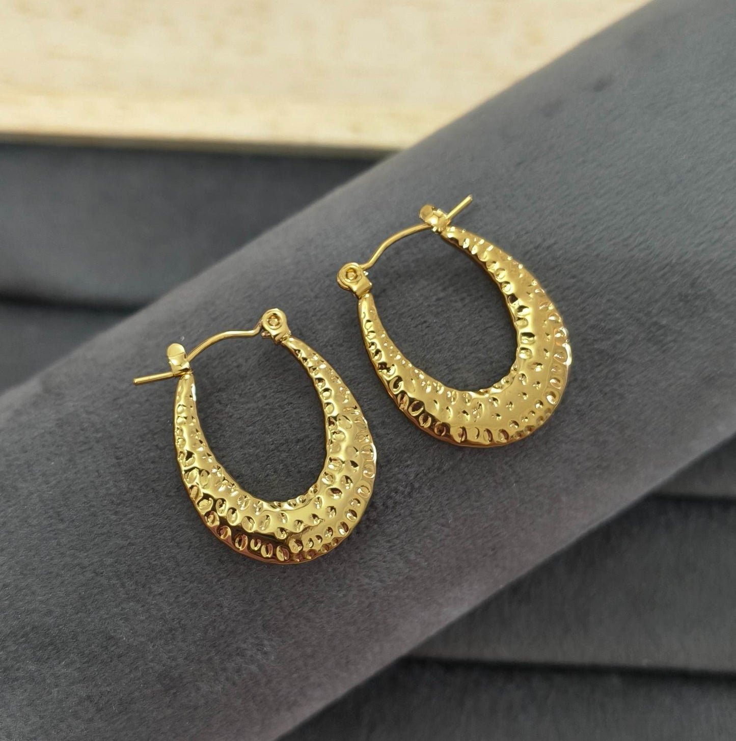 Anti Tarnish Hammered Hoop Earrings 18K Gold Plated