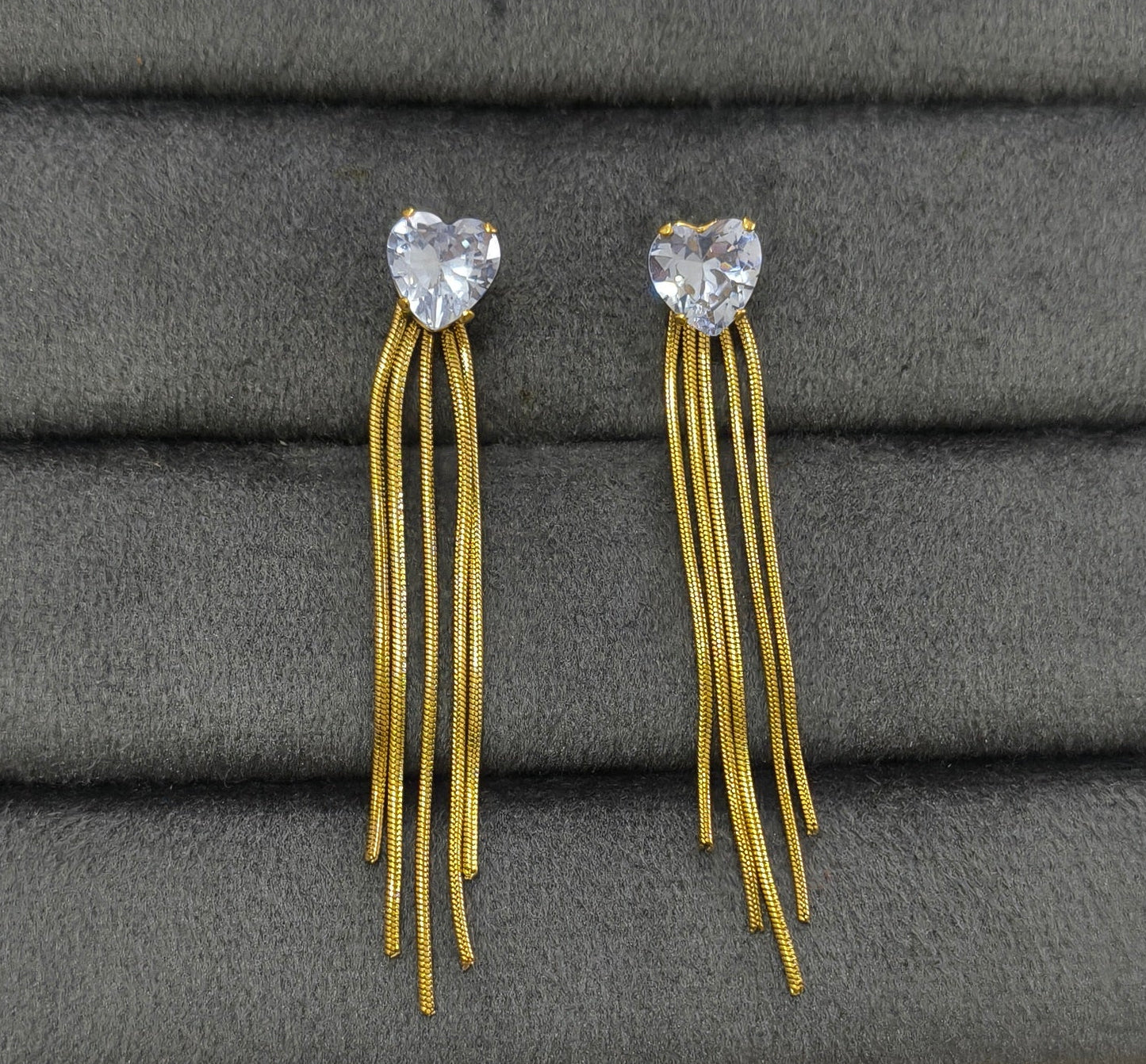 Anti Tarnish Heart Solitaire Party Earrings 18K Gold Plated