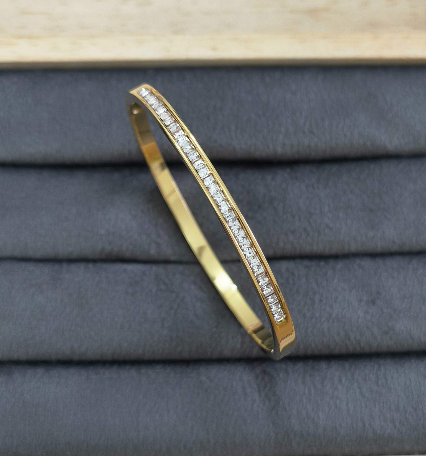 Anti Tarnish Line Of Stone Bracelet 18K Gold Plated