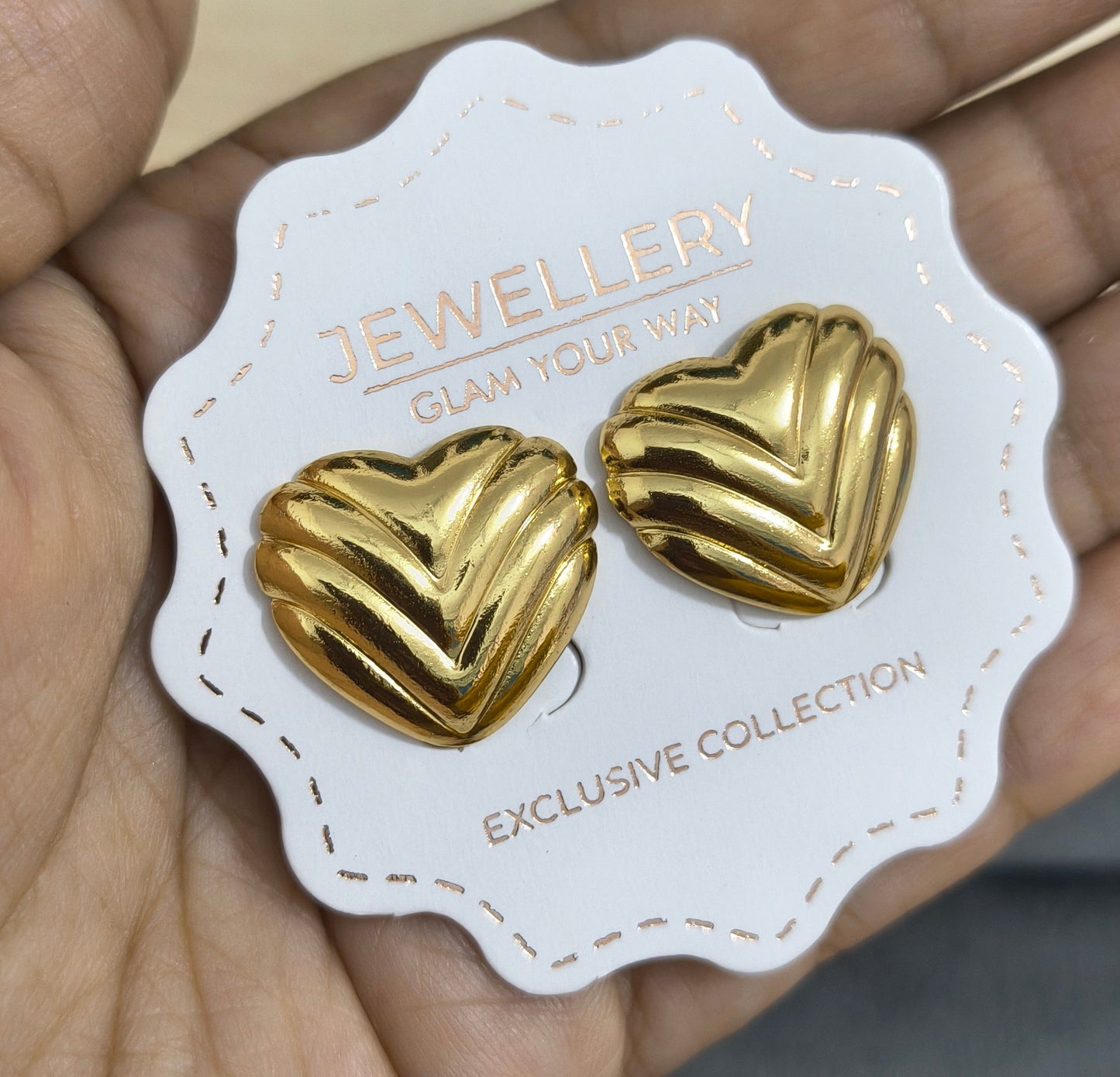 Anti Tarnish Love Rays Heart Stud Earrings 18K Gold Plated