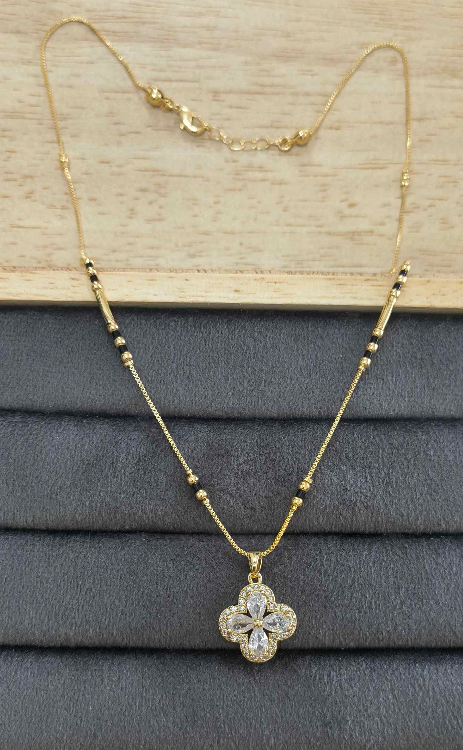 Anti Tarnish Mangalsutra AD Clover Pendant 18K Gold Plated