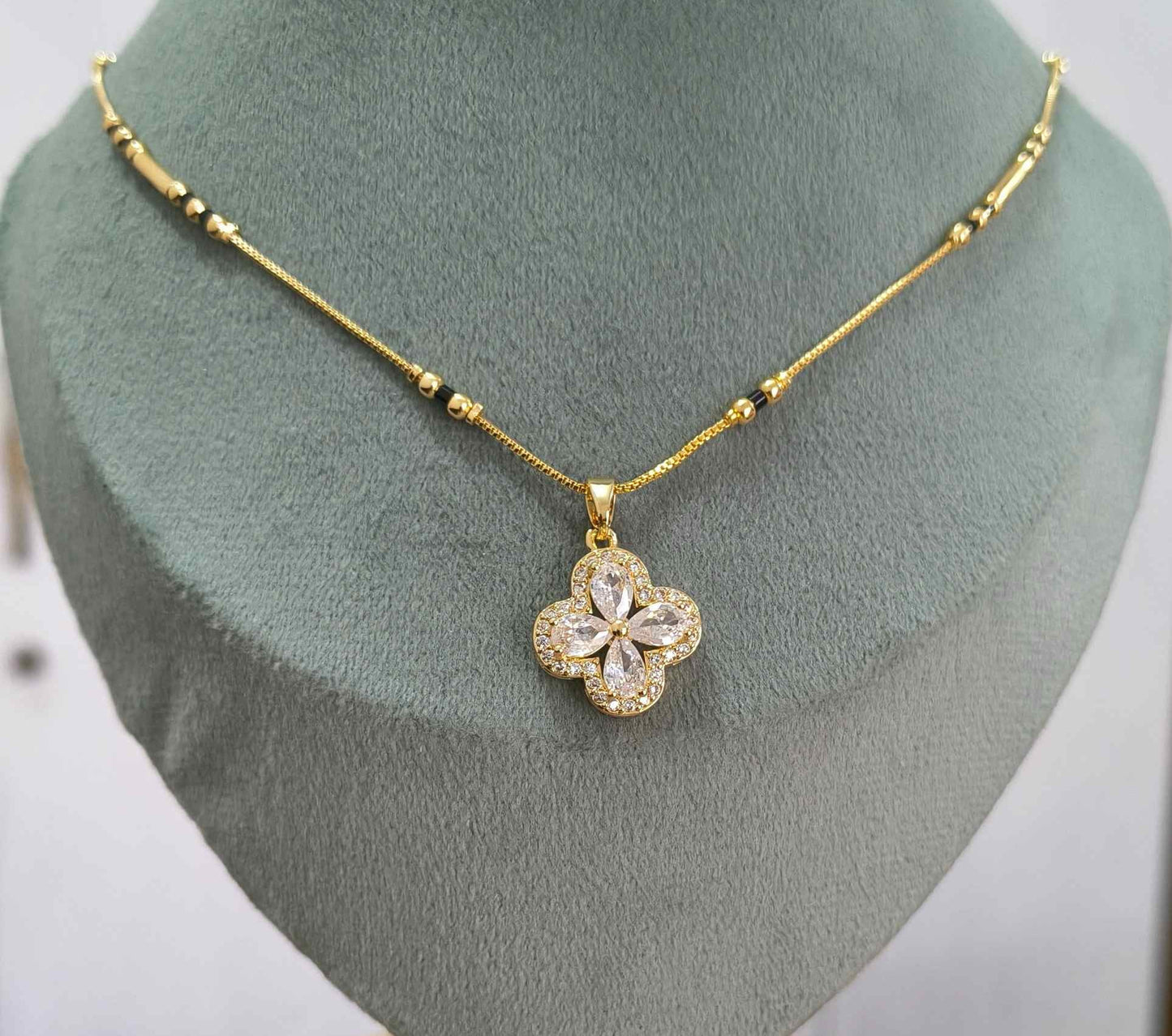 Anti Tarnish Mangalsutra AD Clover Pendant 18K Gold Plated