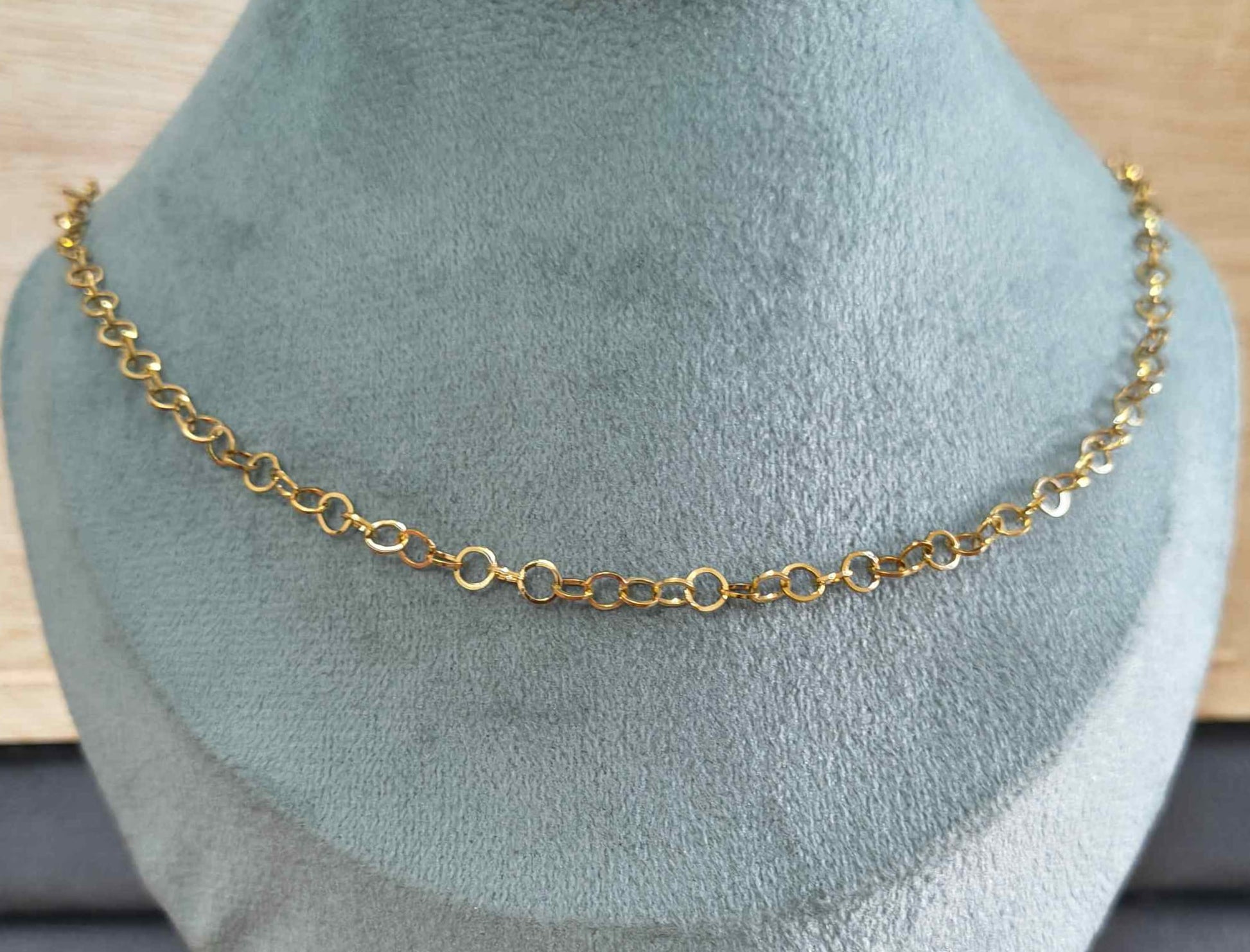 Anti Tarnish Necklace Circle Link Chain 18K Gold Plated