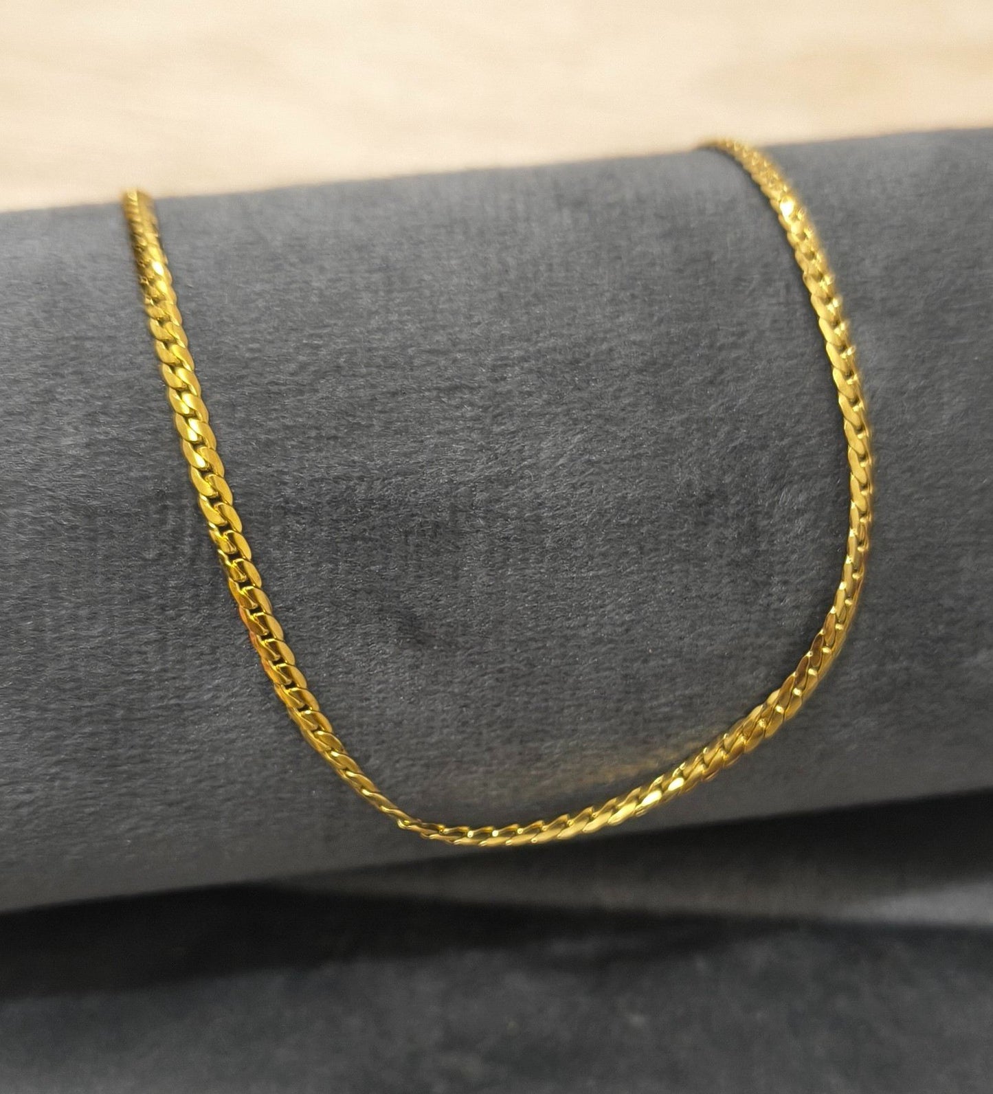 Anti Tarnish Necklace Classy Curb Chain 18K Gold Plated