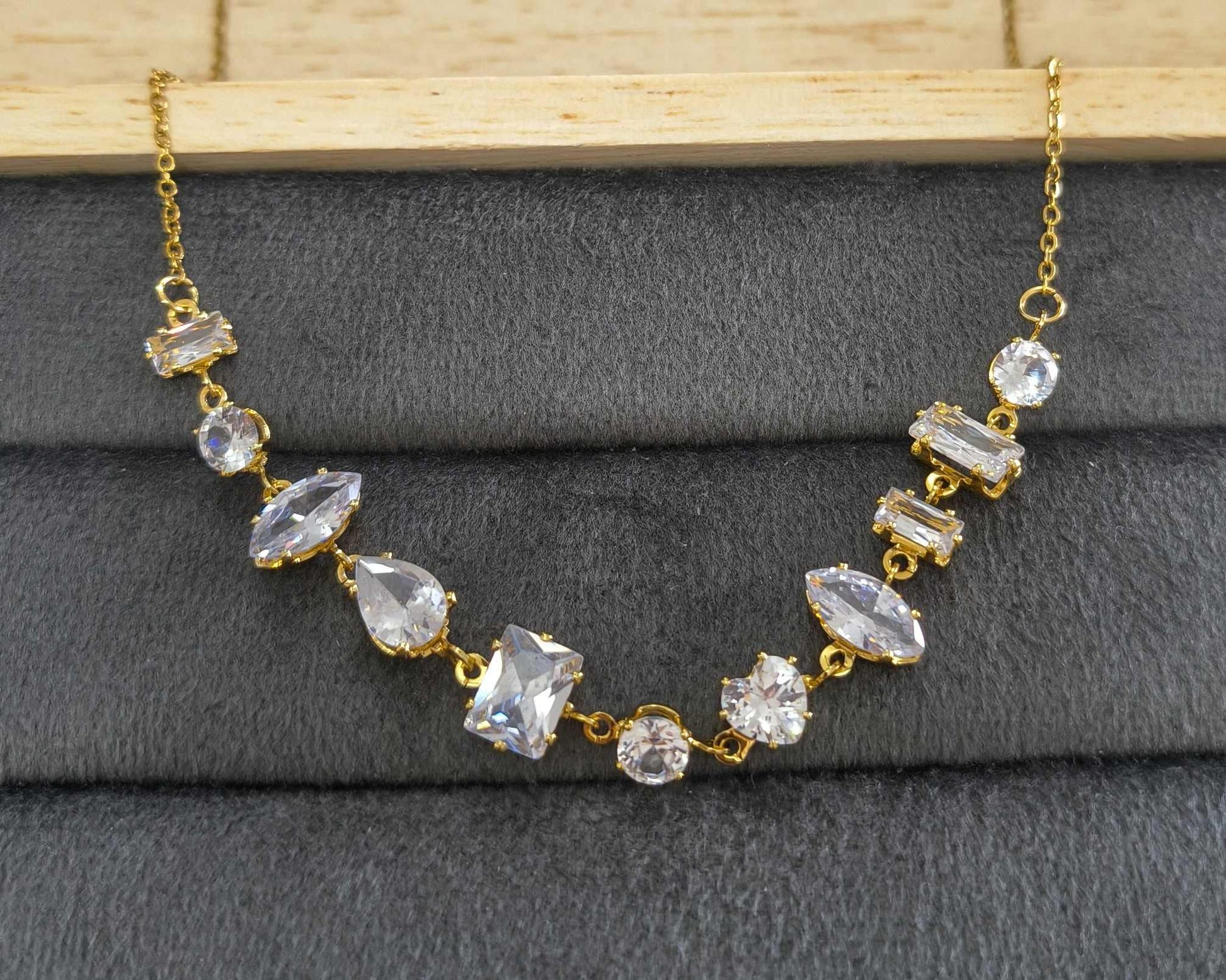 Anti Tarnish Necklace Classy Diamond Chain 18K Gold Plated