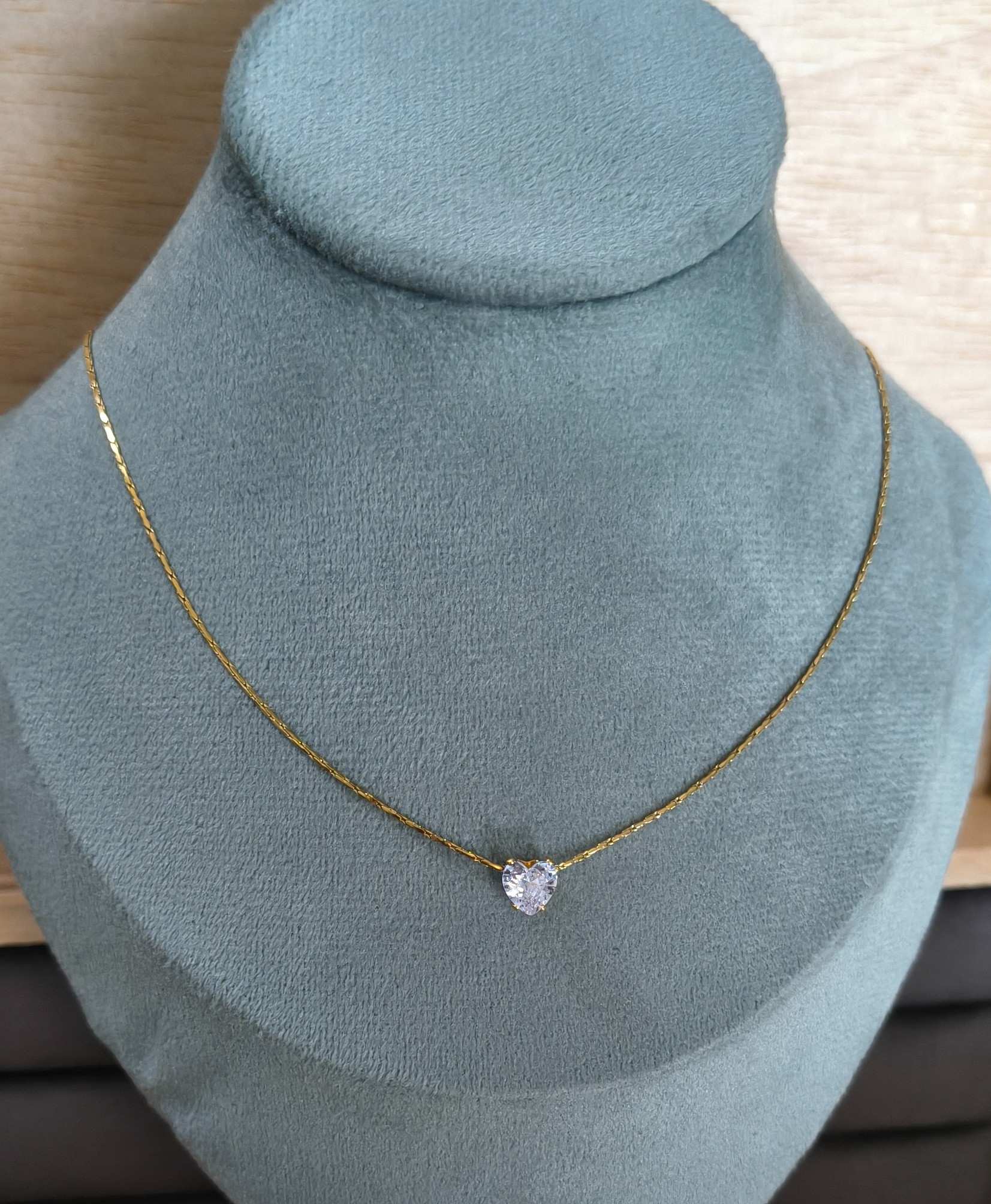 Anti Tarnish Necklace Dainty Heart Solitaire 18K Gold Plated