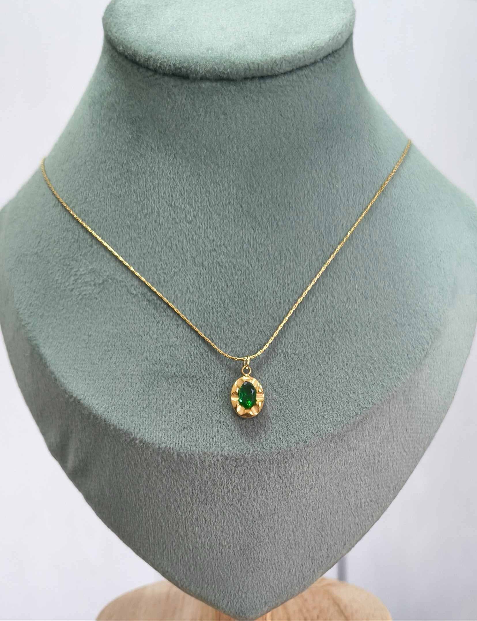 Anti Tarnish Necklace Emerald Green Pendant 18K Gold Plated