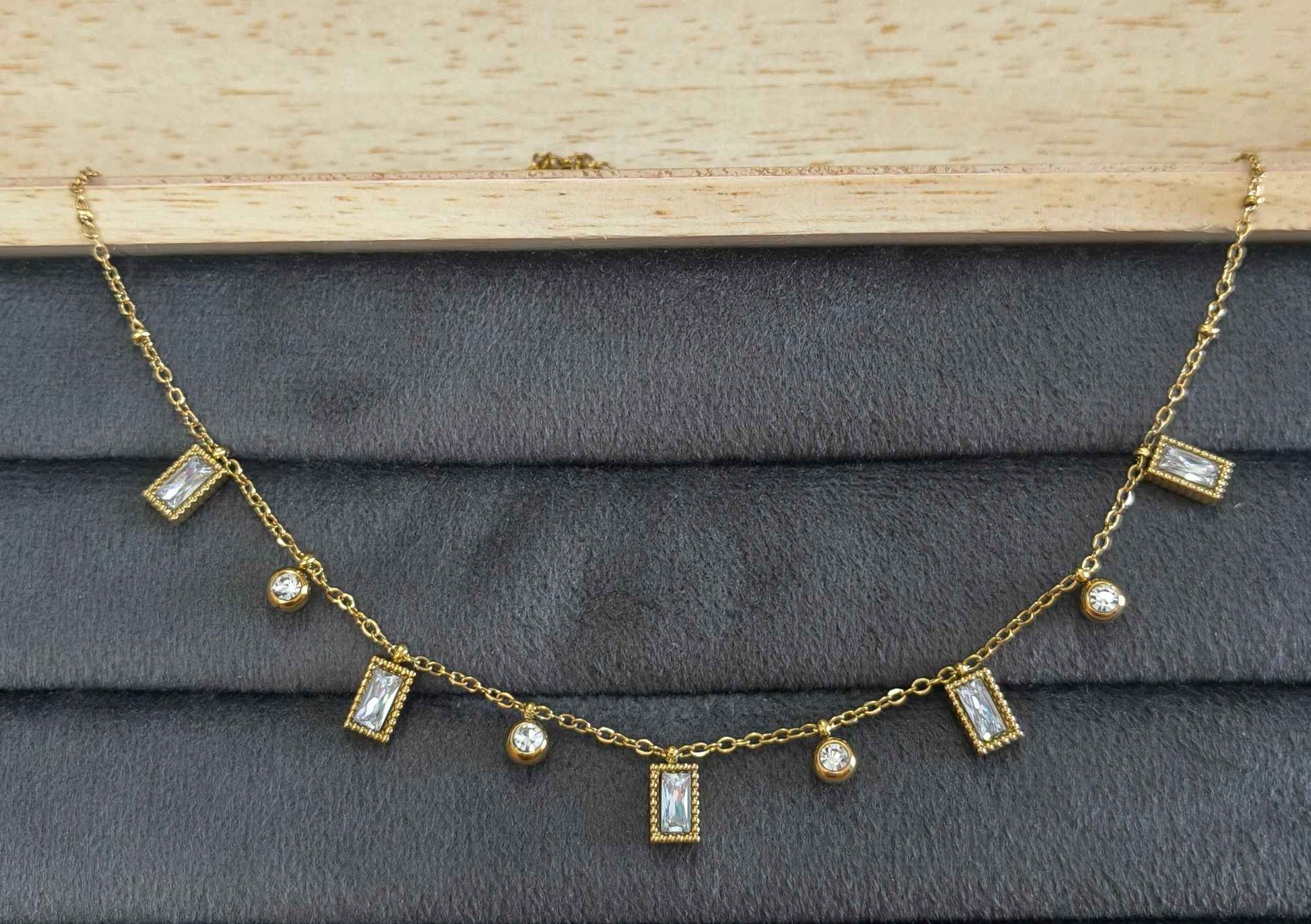 Anti Tarnish Necklace Geometric Drop Charms 18K Gold Plated