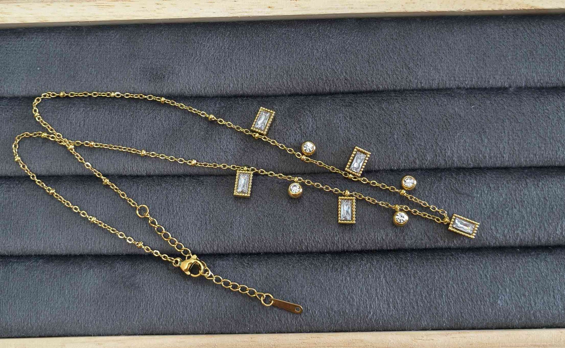 Anti Tarnish Necklace Geometric Drop Charms 18K Gold Plated