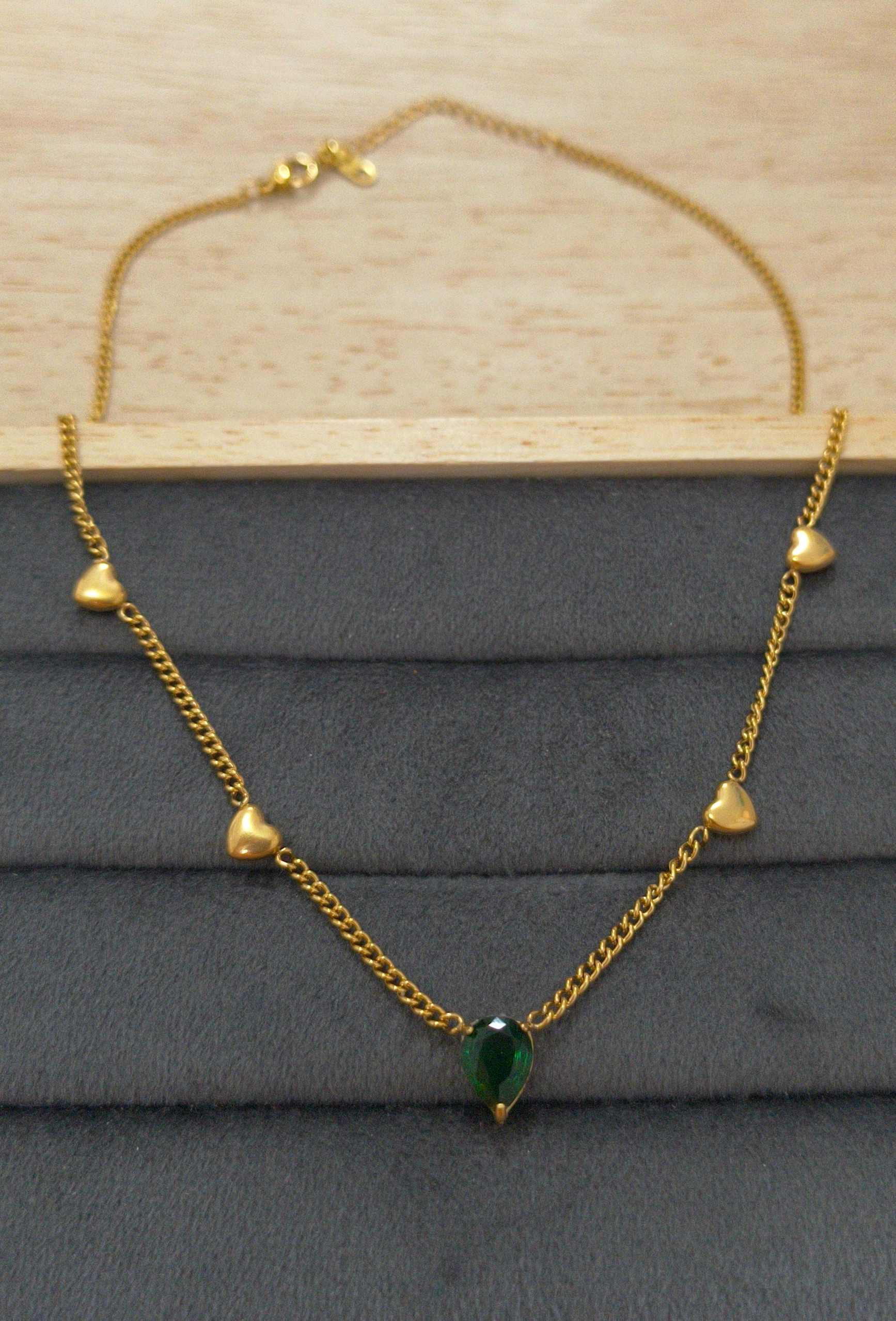 Anti Tarnish Necklace Green Emerald Hearts 18K Gold Plated