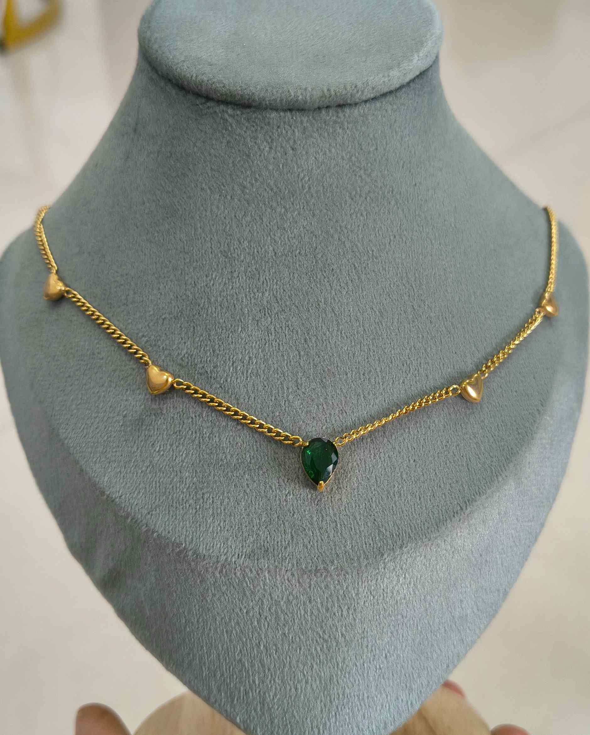 Anti Tarnish Necklace Green Emerald Hearts 18K Gold Plated