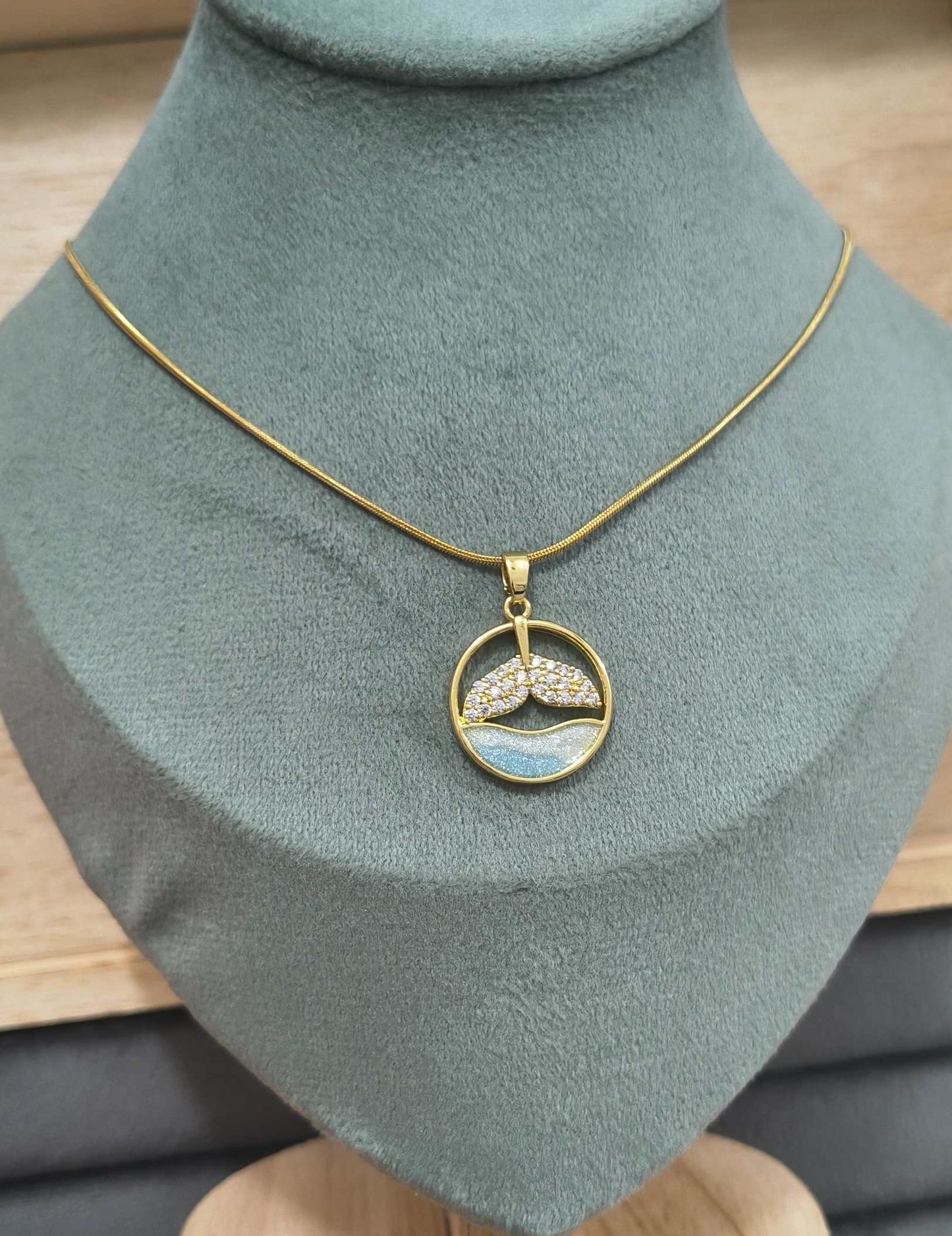 Anti Tarnish Necklace Ocean Fish Tail Pendant 18K Gold Plated