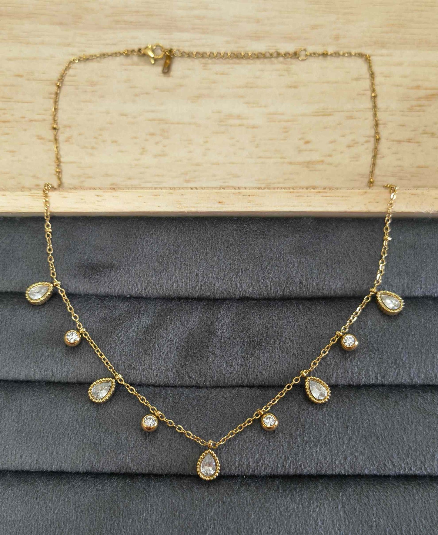 Anti Tarnish Necklace Oval Drop Charms 18K Gold Plated