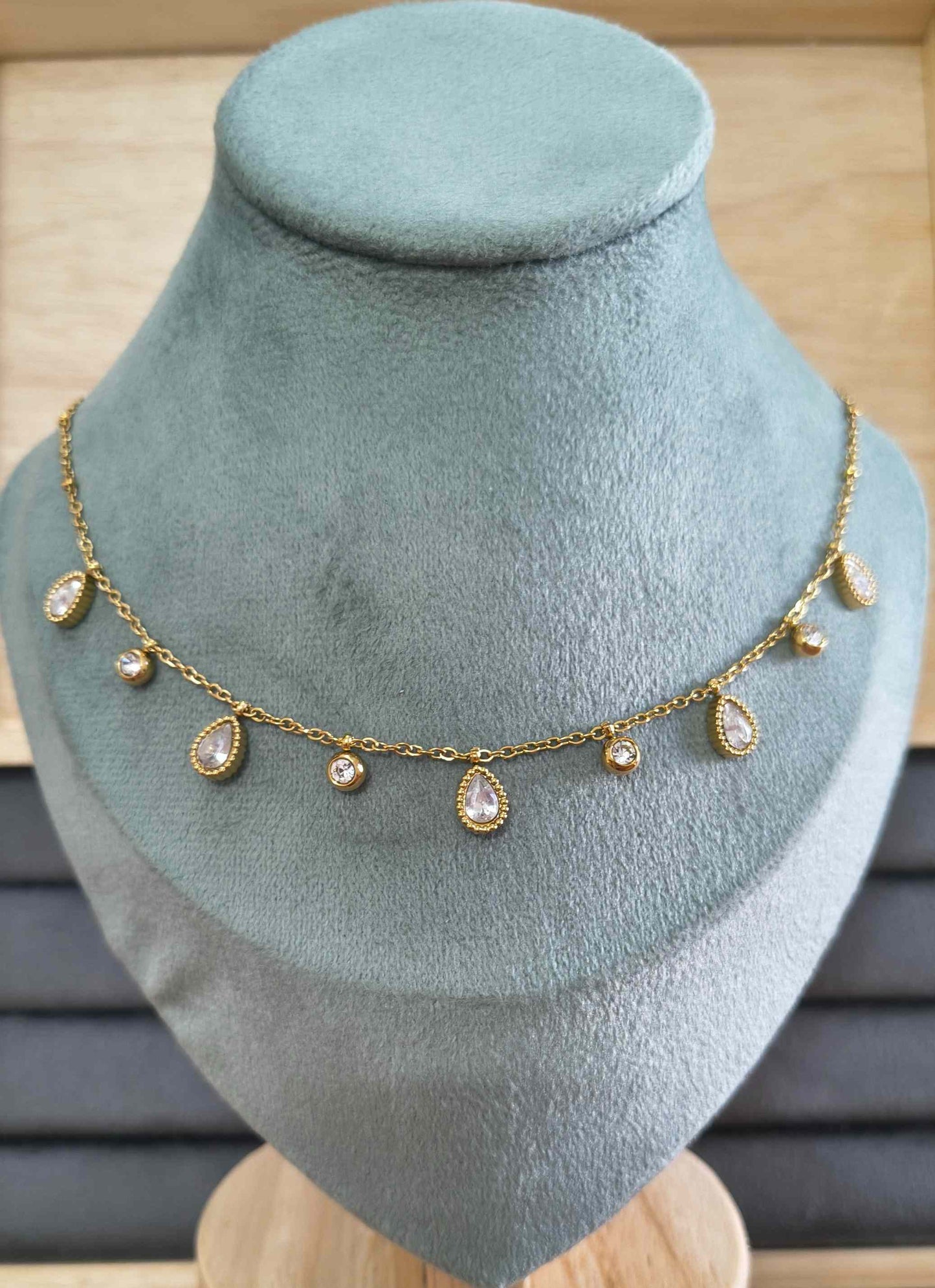 Anti Tarnish Necklace Oval Drop Charms 18K Gold Plated