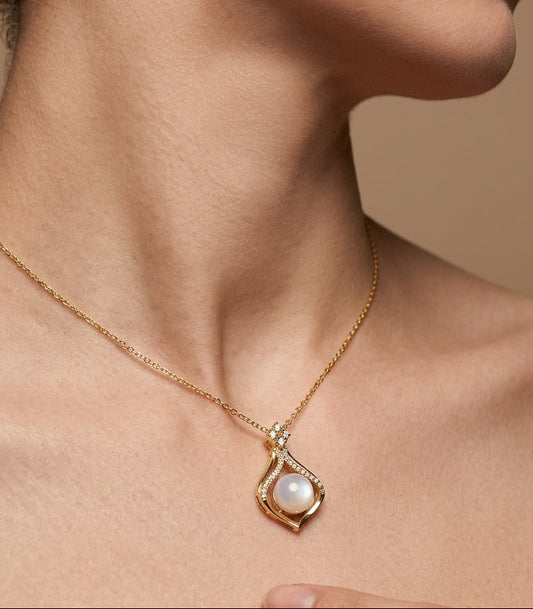 Anti Tarnish Necklace Pearl Pendant 18K Gold Plated