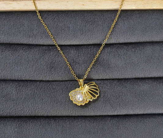 Anti Tarnish Necklace Pearl Seashell 18K Gold Plated