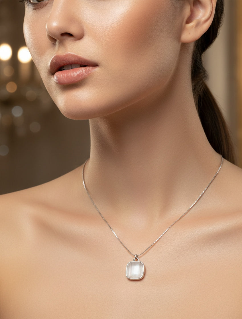 Anti Tarnish Necklace Square Pendant Chain Silver Plated