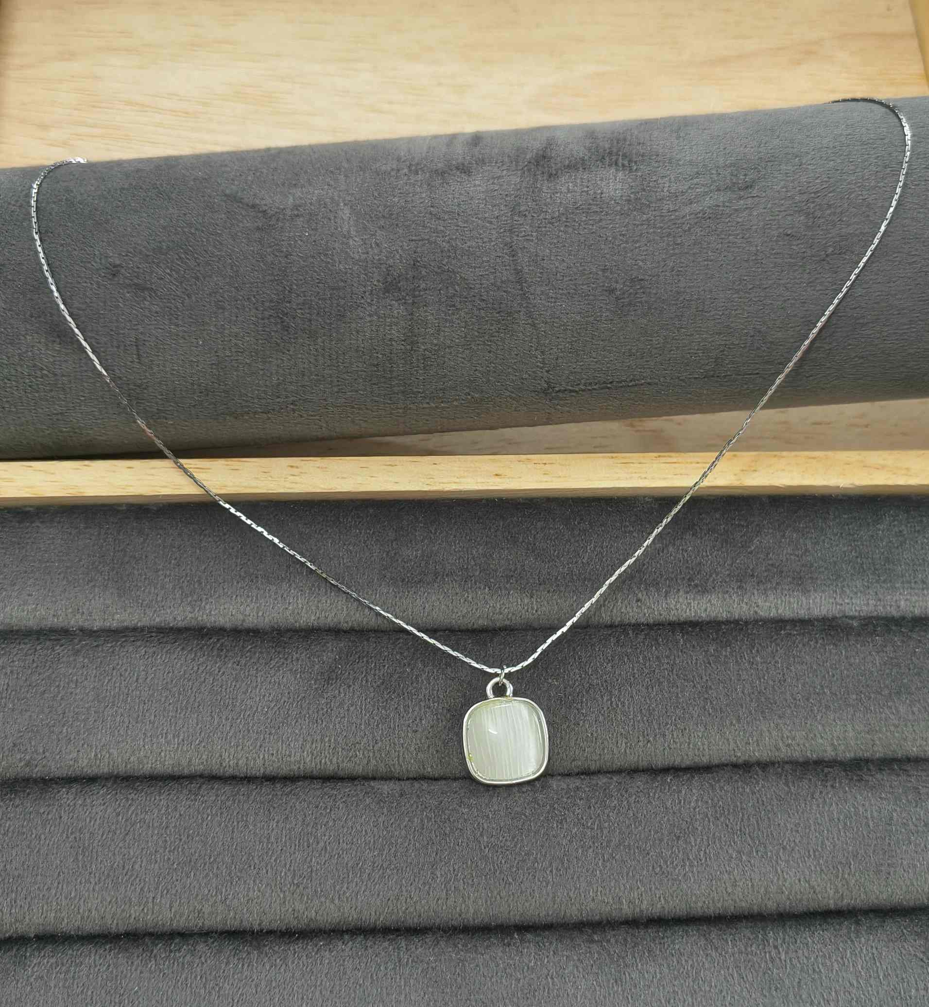 Anti Tarnish Necklace Square Pendant Chain Silver Plated
