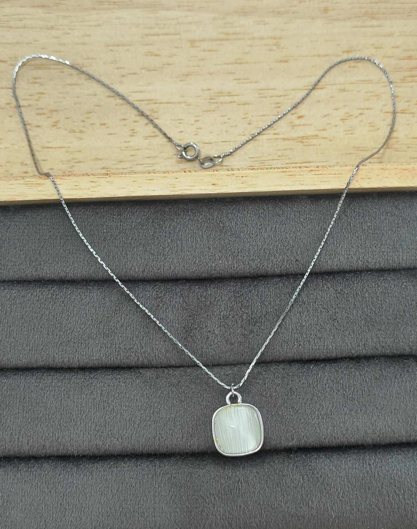 Anti Tarnish Necklace Square Pendant Chain Silver Plated