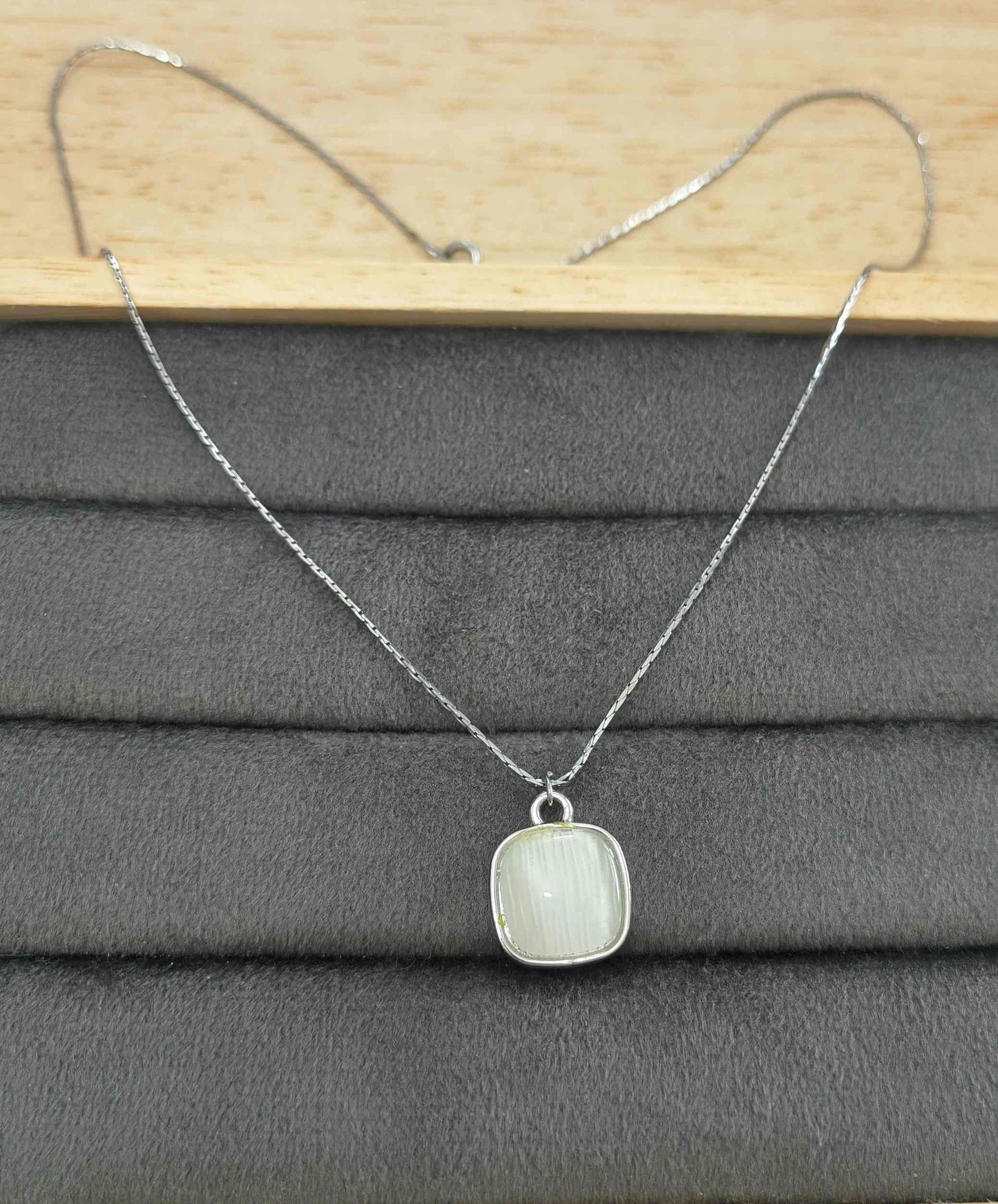 Anti Tarnish Necklace Square Pendant Chain Silver Plated
