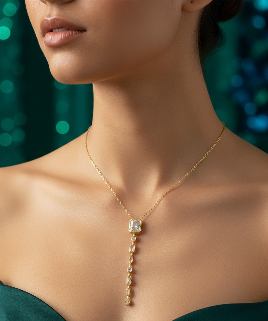 Anti Tarnish Necklace Stylish Drop Pendant 18K Gold Plated