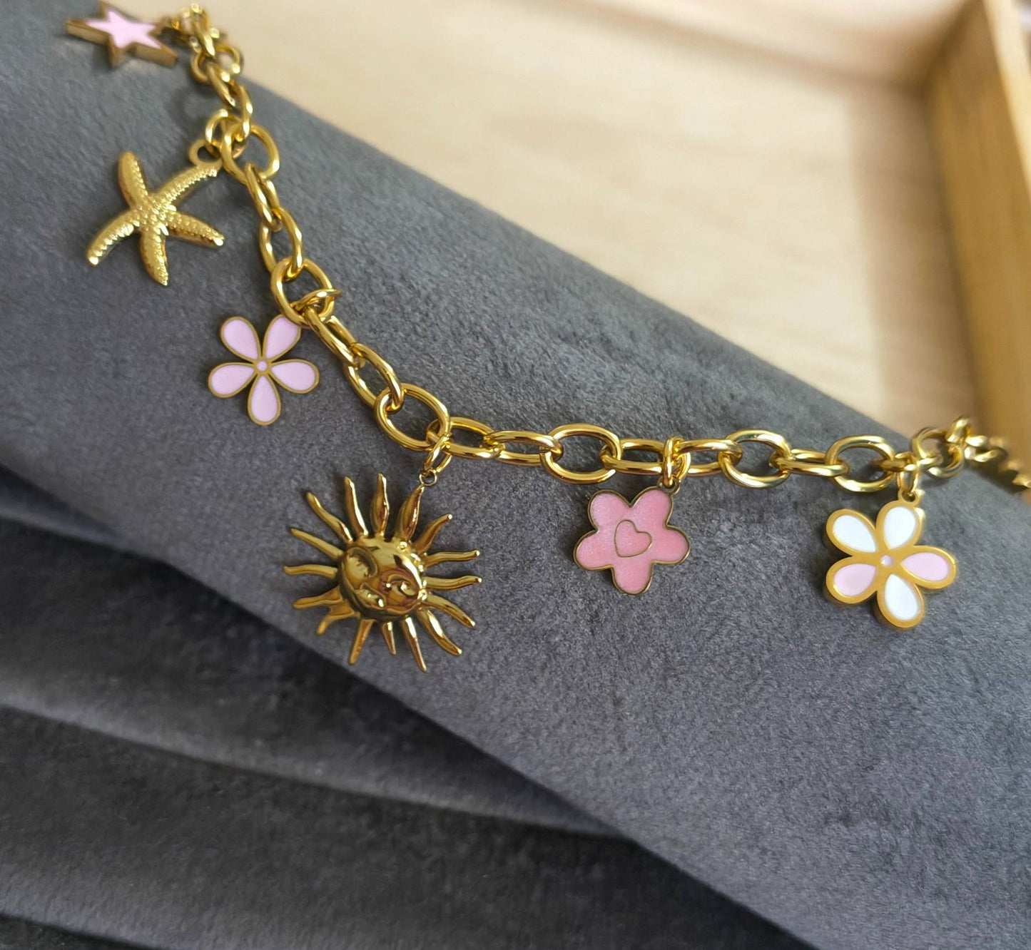 Anti Tarnish Necklace Sunshine Charms 18K Gold Plated